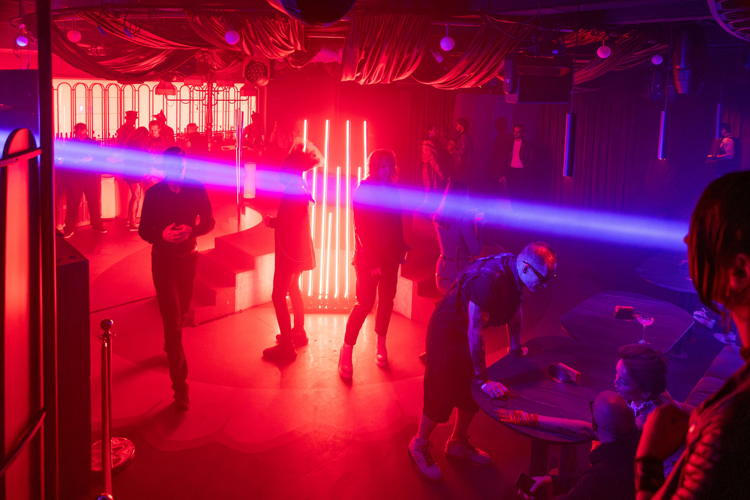 Вечеринка «ILLEGAL FRIENDS». Фотограф г. Владивосток