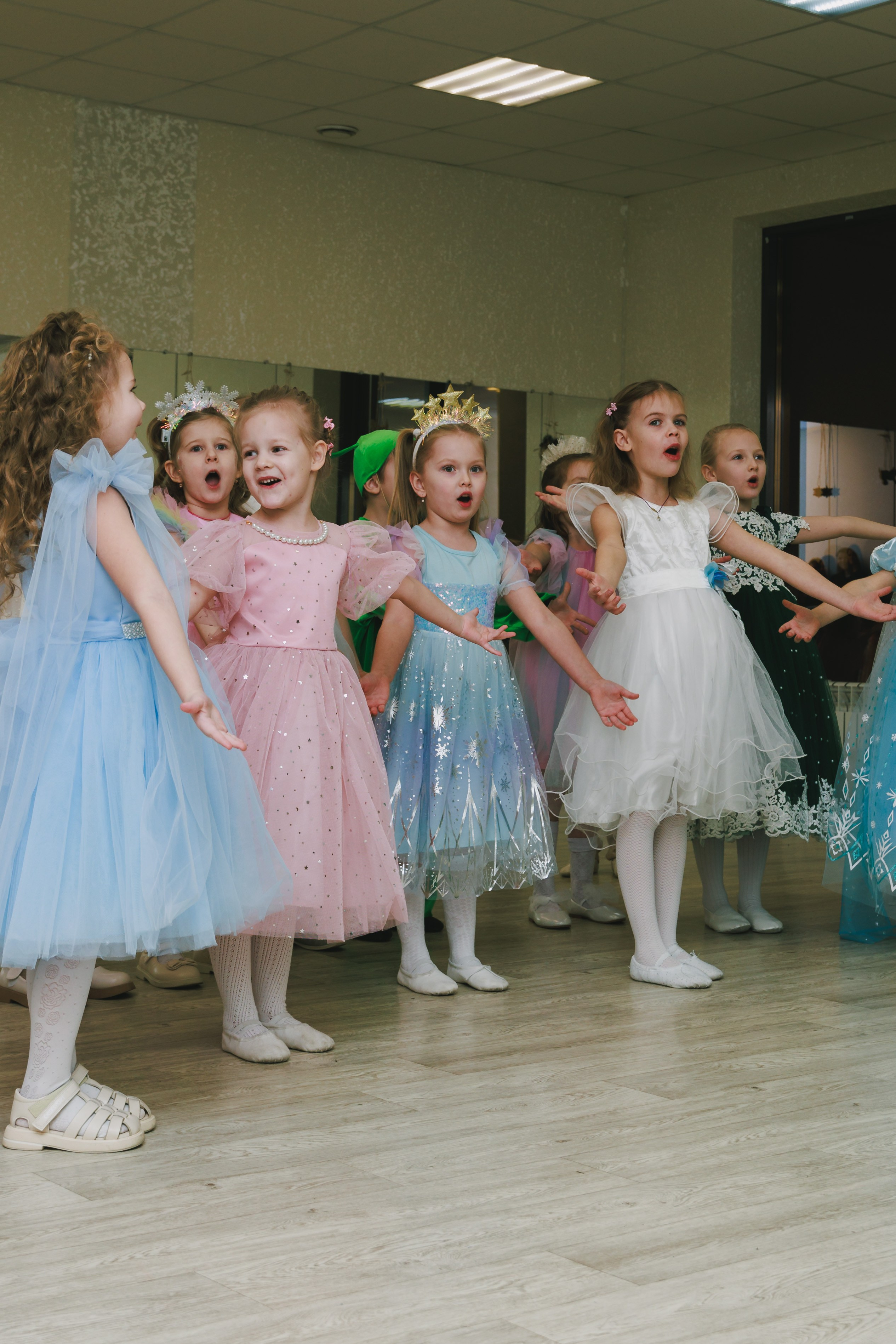 Новогодний утренник в детском танцевальном коллективе. Фотограф Воронеж, Новая Усмань Мария Бублик