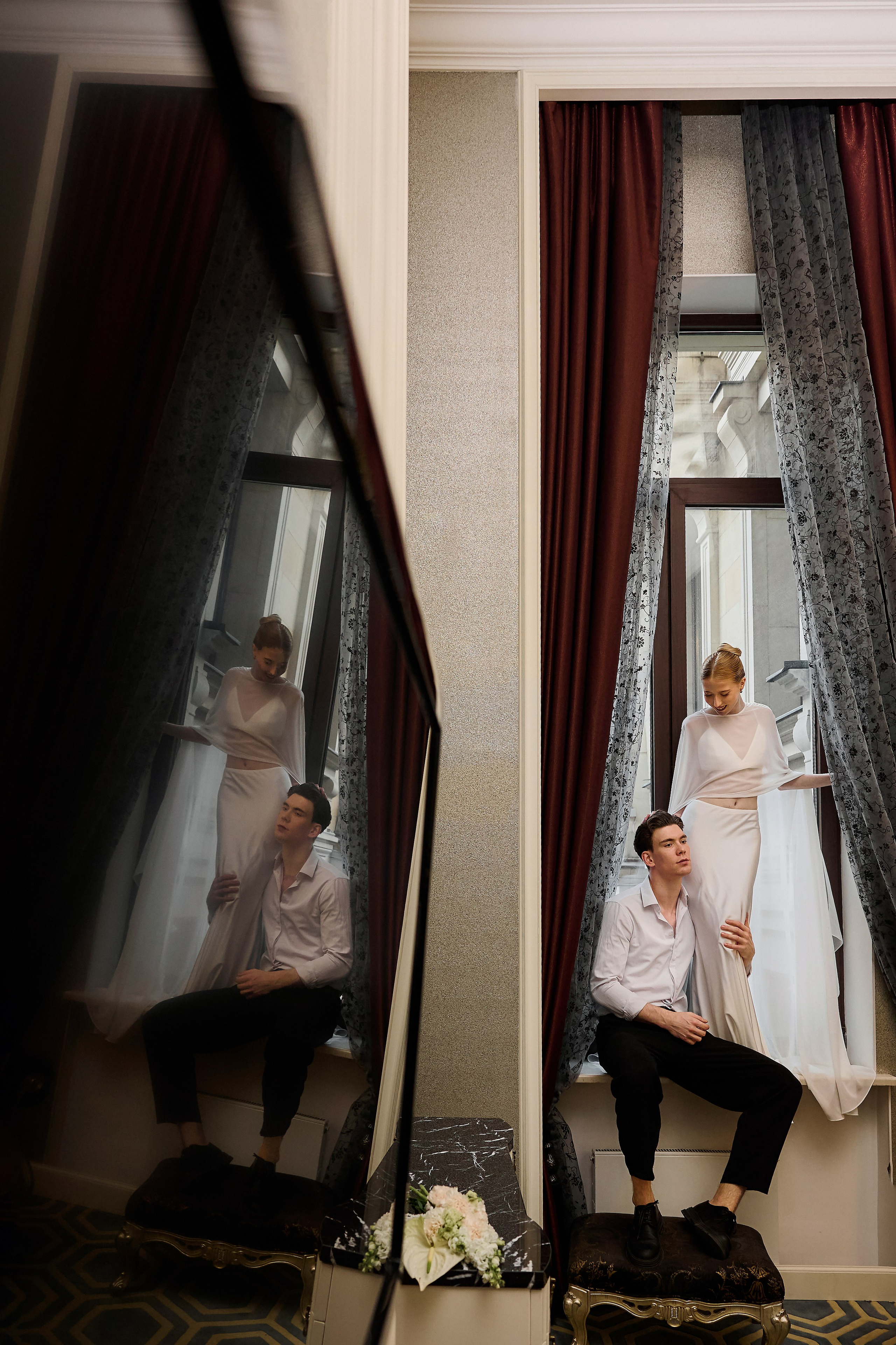 Вадим и Алина. Сборы в отеле St Regis. Свадебный фотограф в Москве и Подмосковье