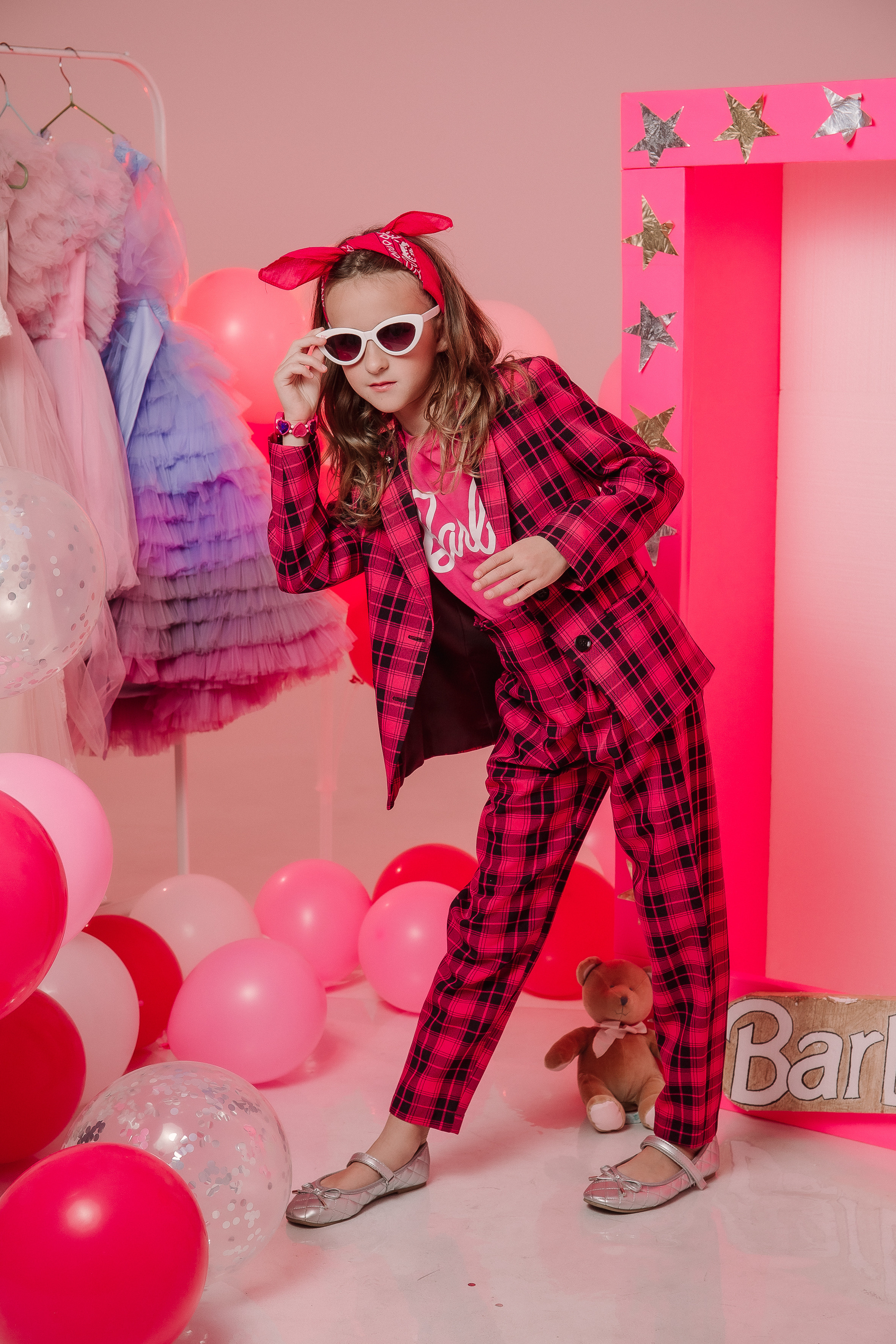 Мини Барби. Выпускные альбомы Натальи Бутко: Новороссийск, Анапа, Геленджик