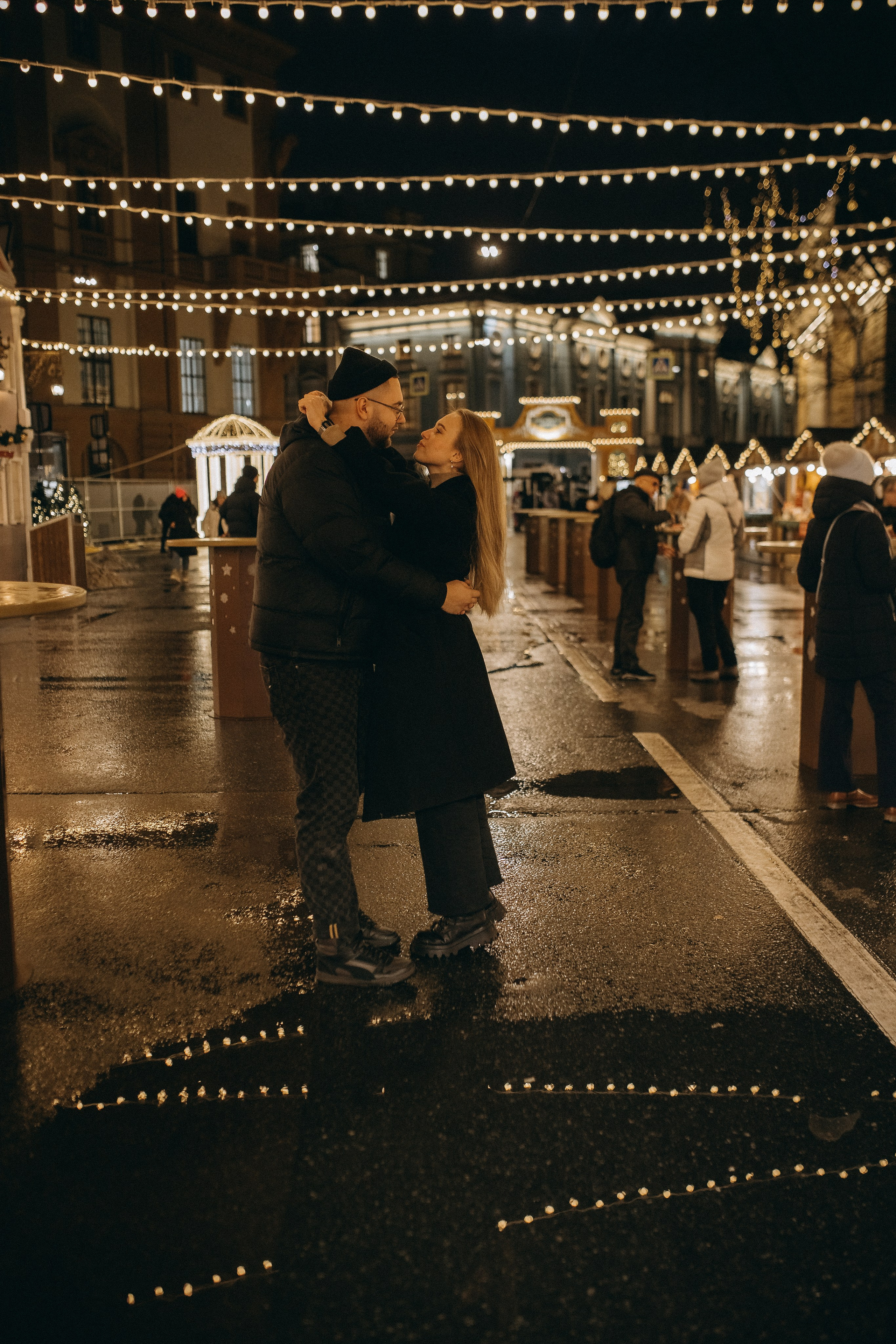 Любовь в новогоднем городе. Главная