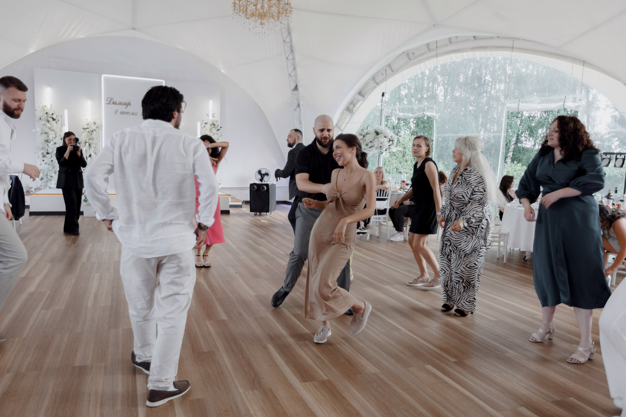 Дамир и Анна. Свадебный фотограф и видеограф Юрий и Эля Дубинины