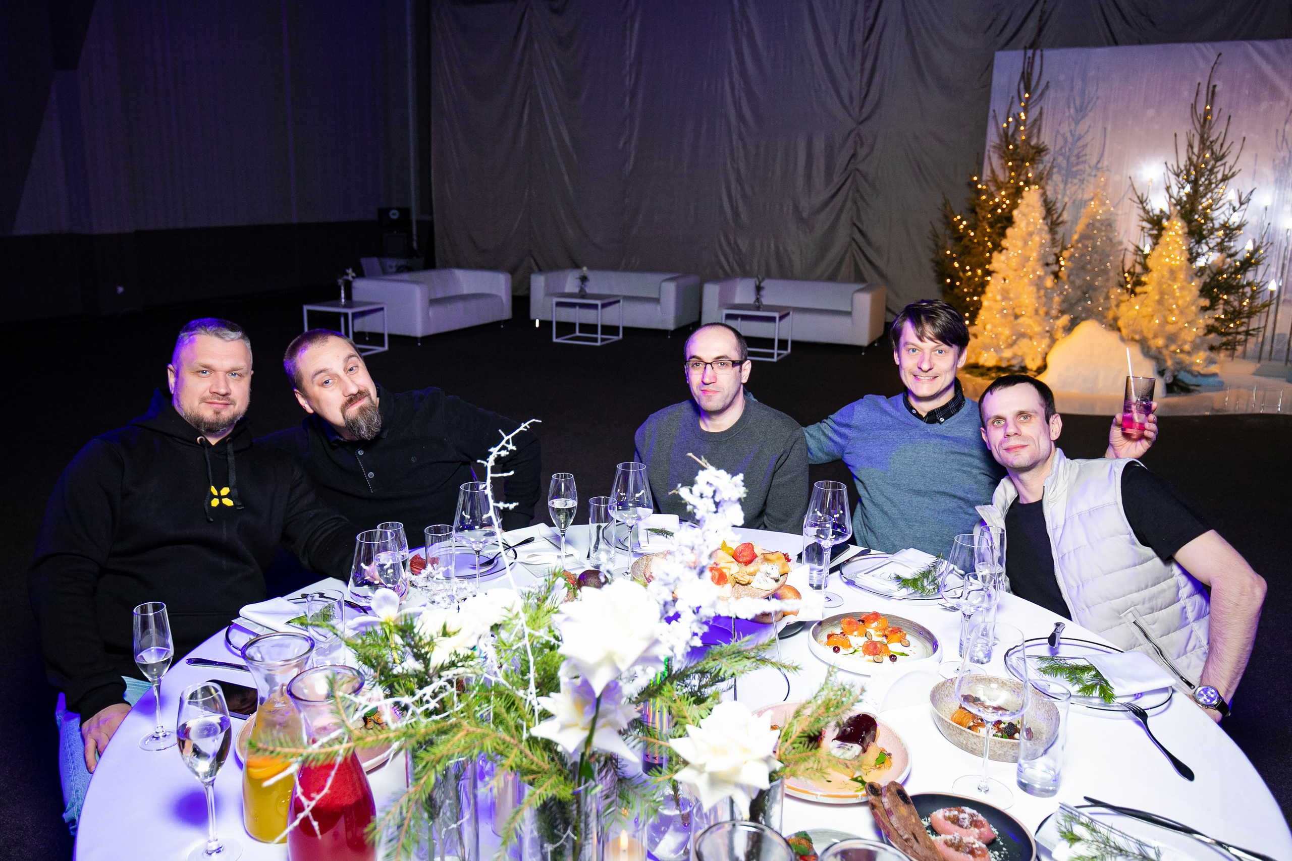 Роза Холл. Репортажный и fashion фотограф в Москве Сергей Бардин