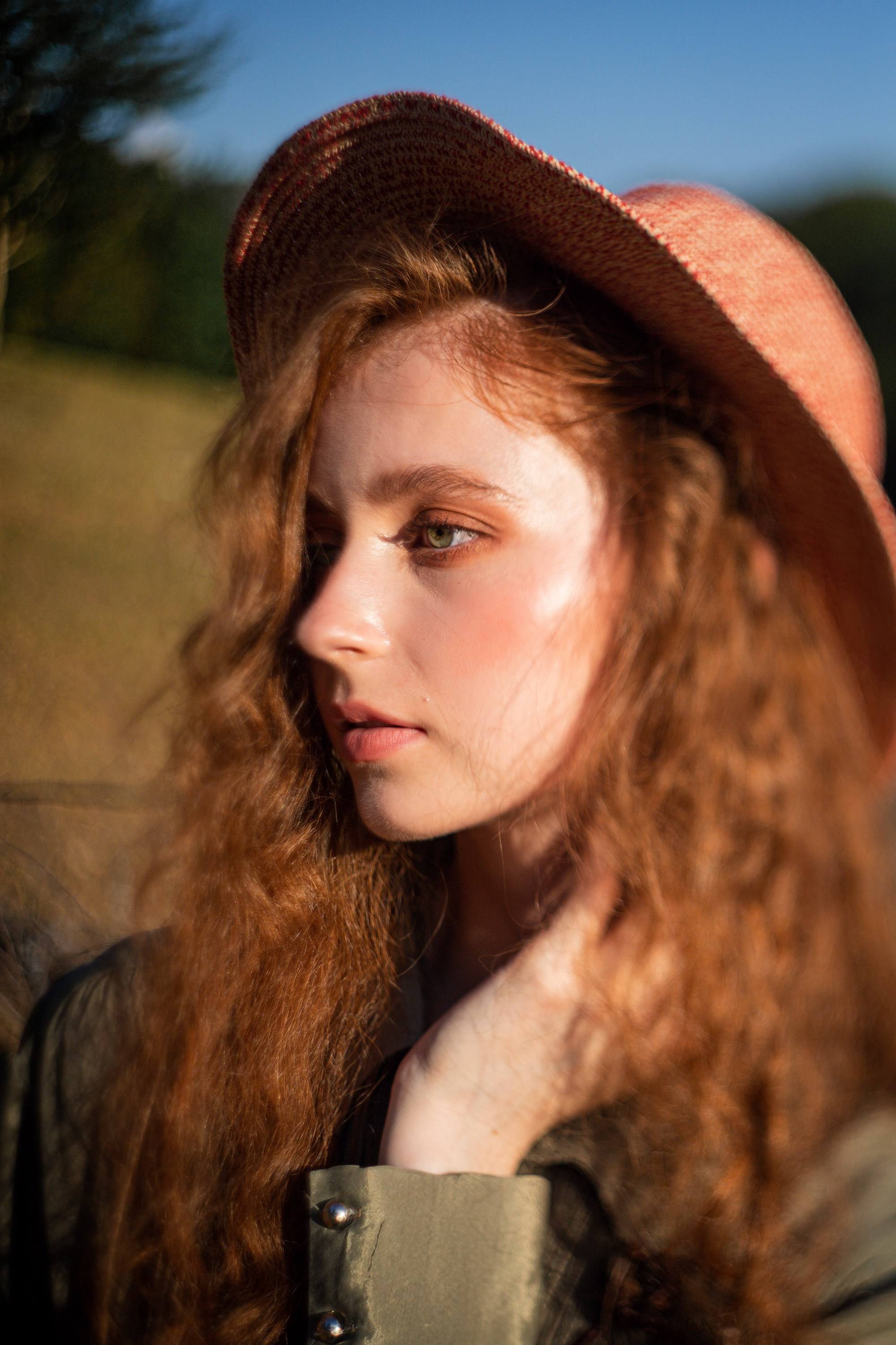 Волино. Репортажный и fashion фотограф в Москве Сергей Бардин