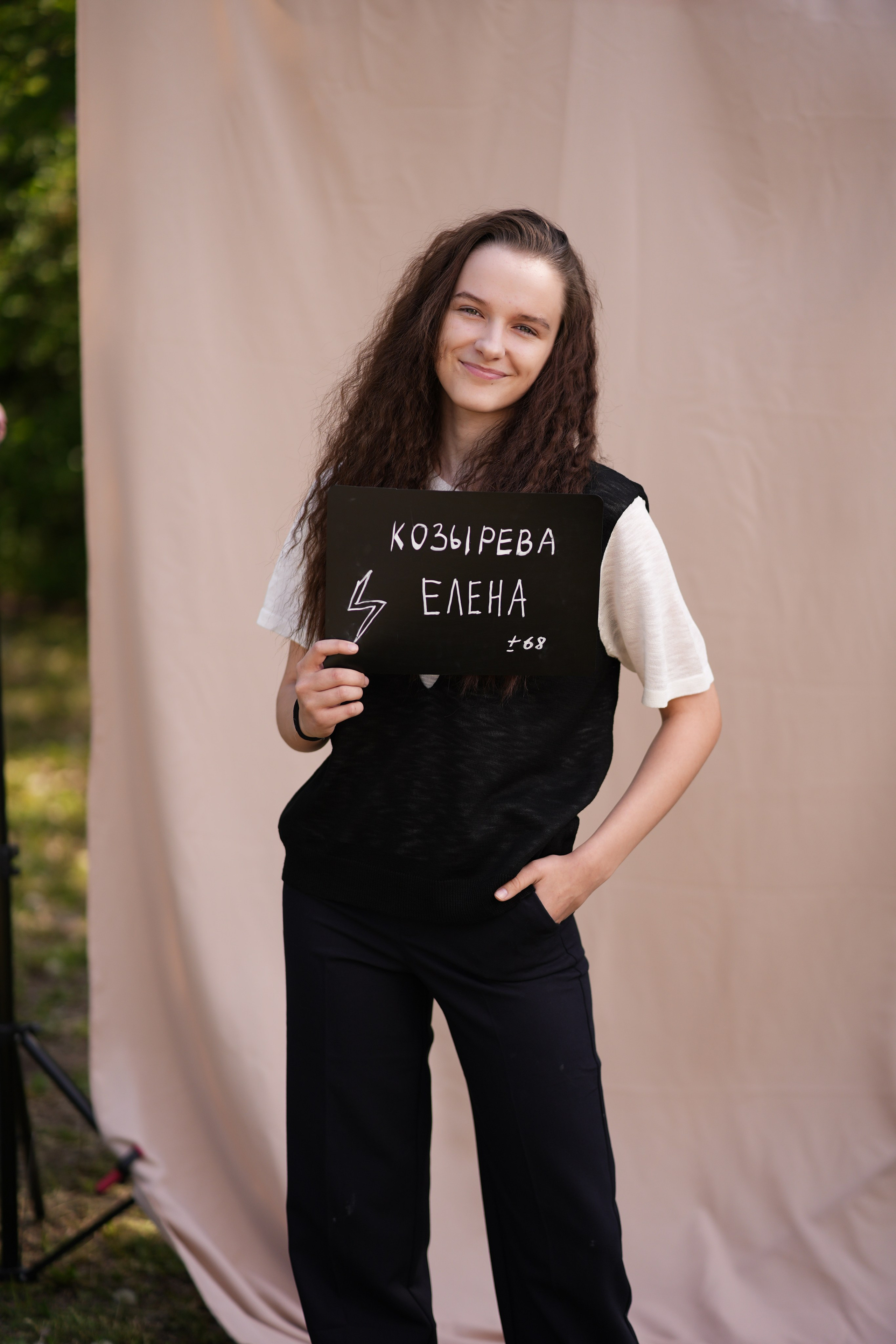 Весной в парке. ВЫПУСКНЫЕ АЛЬБОМЫ, Школьный фотограф, семейный и свадебный в Саратове и области Ольга Плаксина