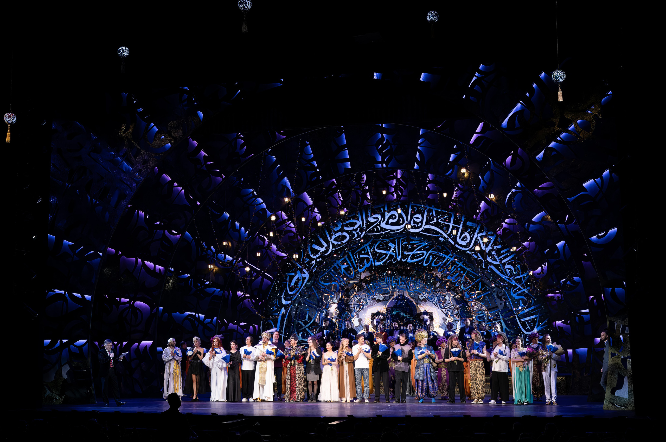 Бродвей Москва: Последняя Сказка. Сайт фотографа Сергея Абрамова