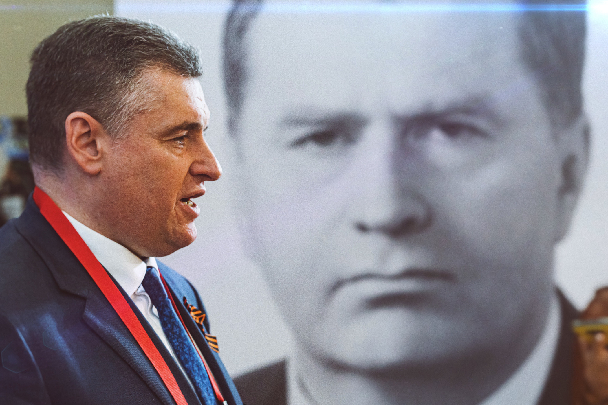 Л. Э. Слуцкий. ХРОНИКИ ХРОНОСА