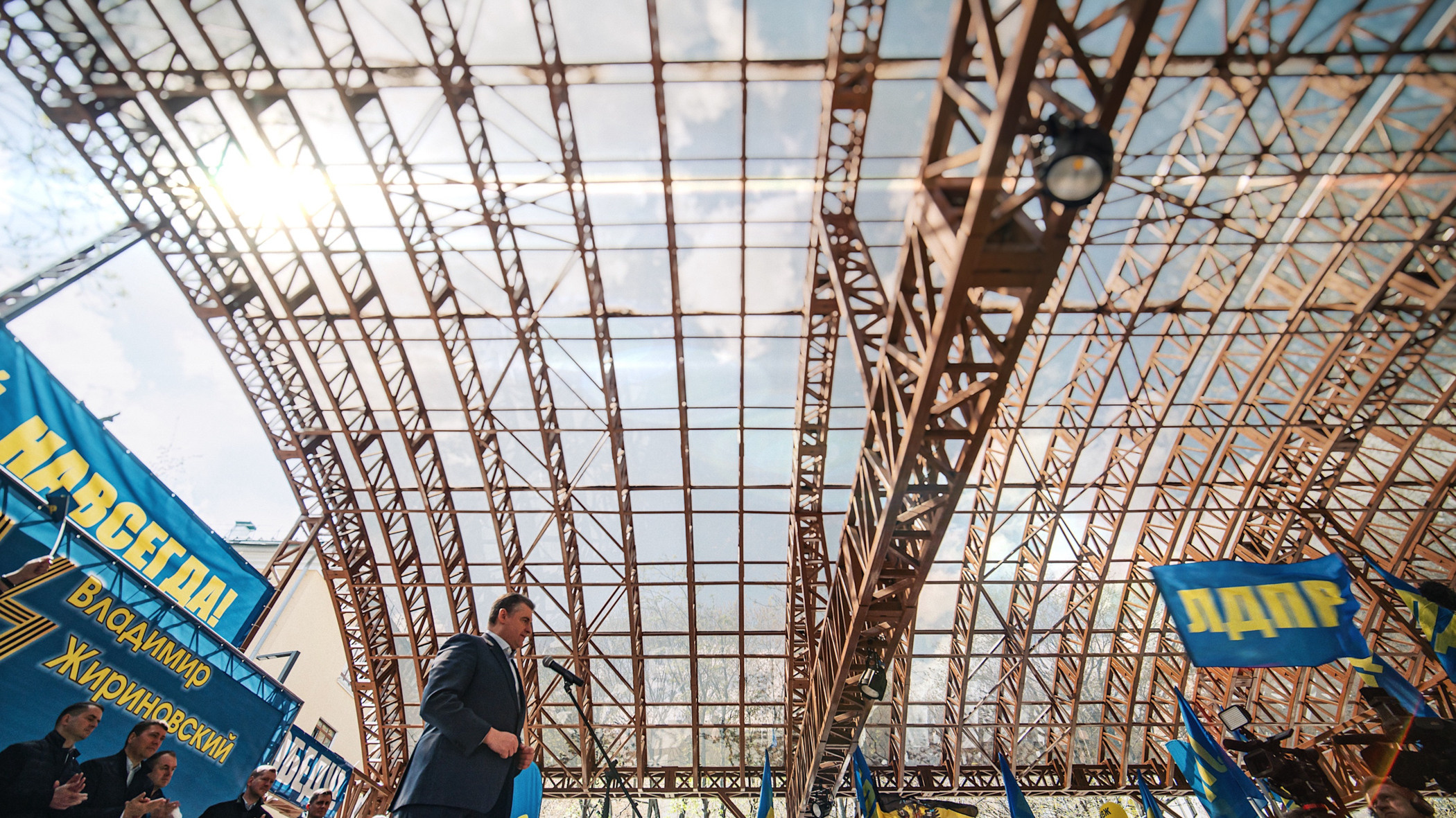 Л. Э. Слуцкий. ХРОНИКИ ХРОНОСА