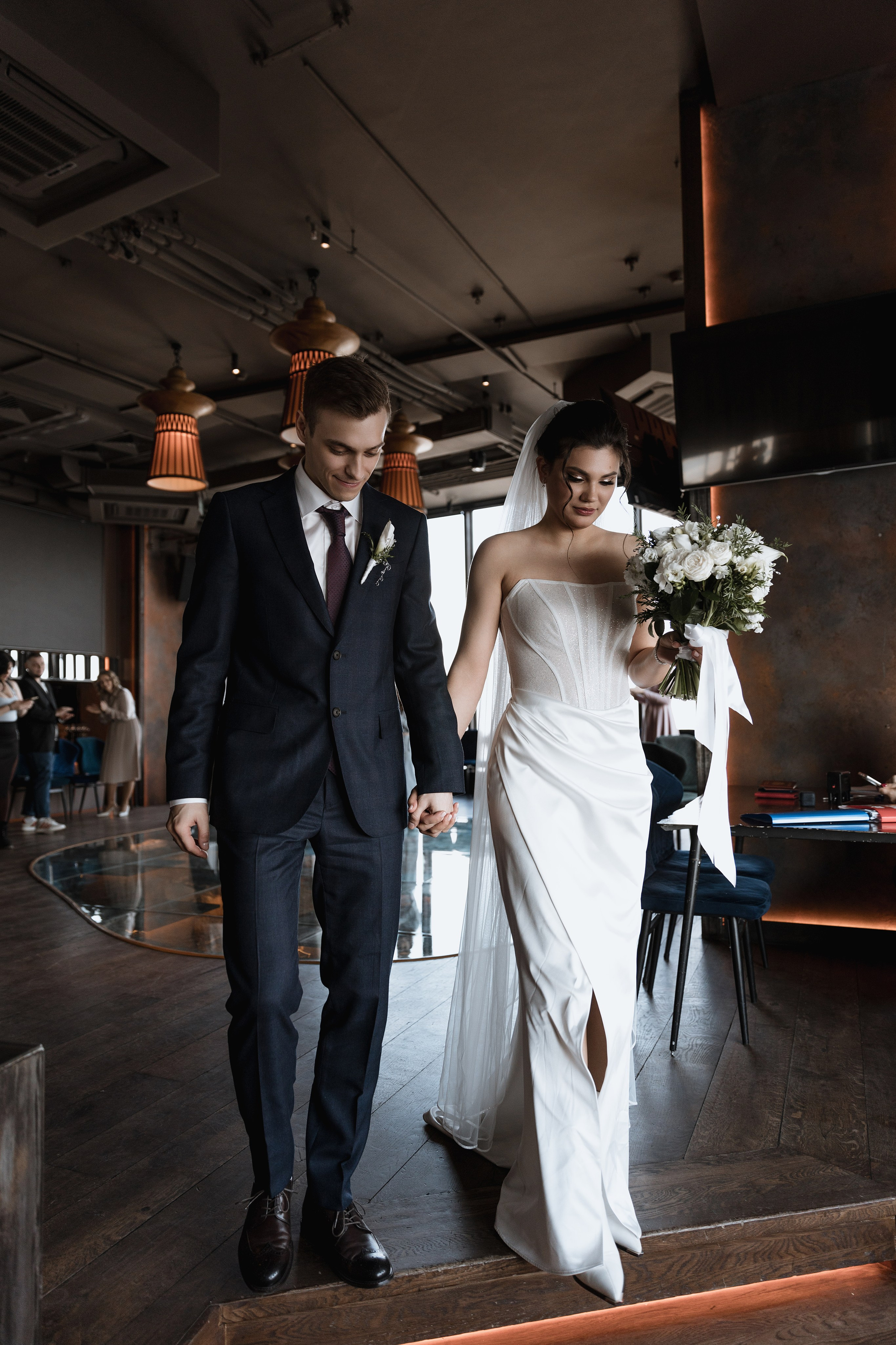 Паша&Настя (роспись Москва-сити Birds). Фотограф в Москве Юлия Хамзина