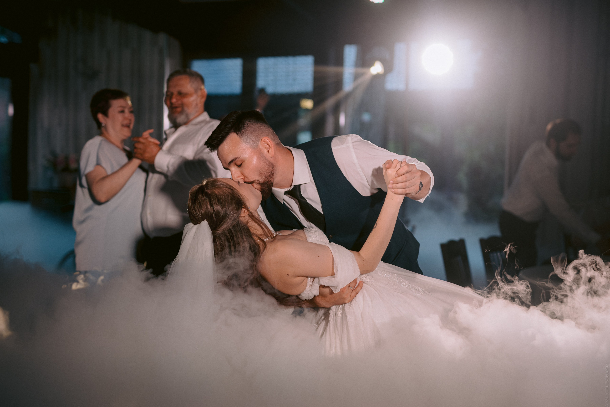 Нежный май. Даниил и Александра. Свадебный и контент- фотограф в Тольятти, Самаре, Москве Яна Уруева