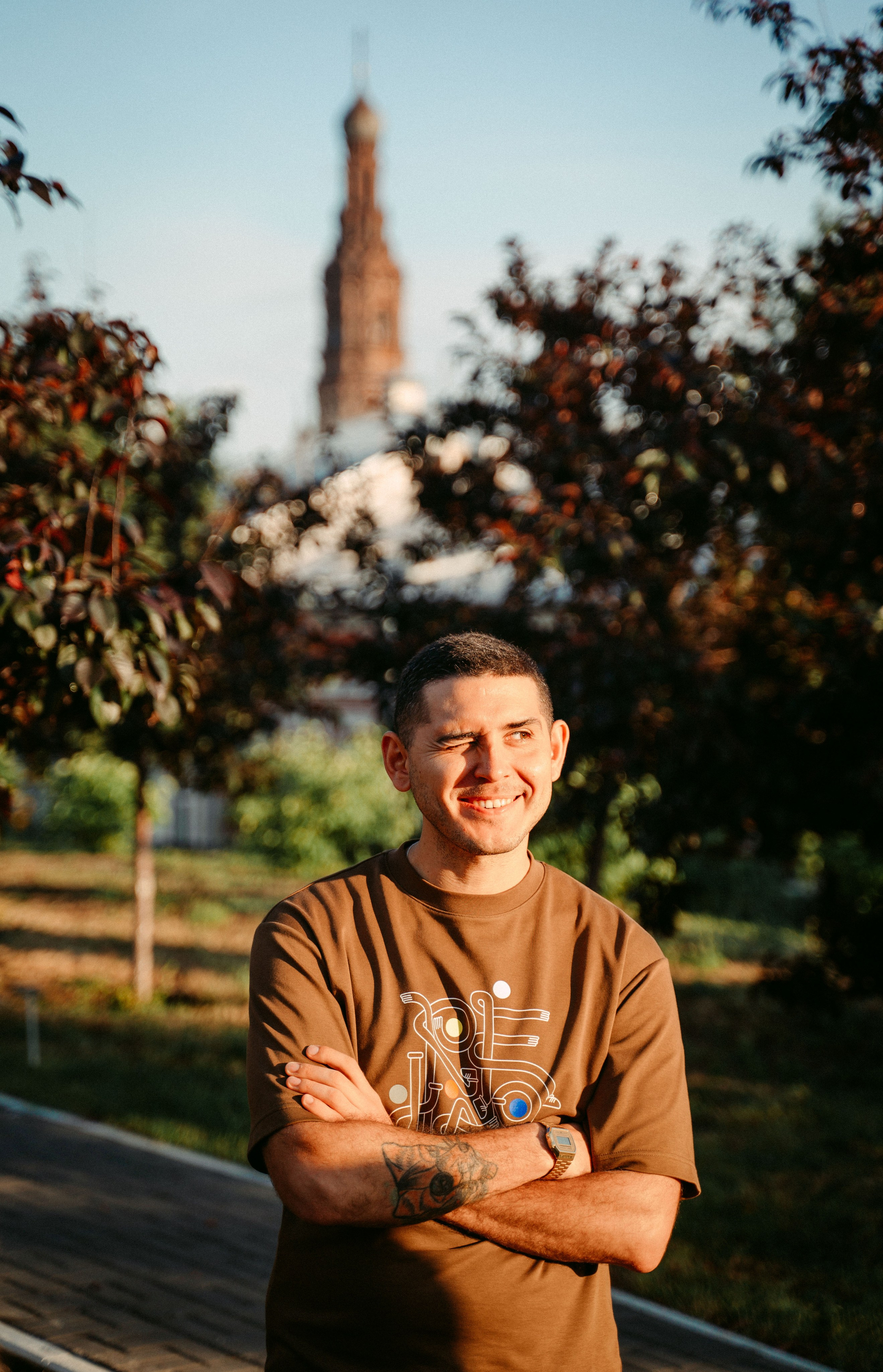 Дай Посмотрю. Экскурсия по Профсоюзной / 2023. Саша Копылов, фотограф в Казани