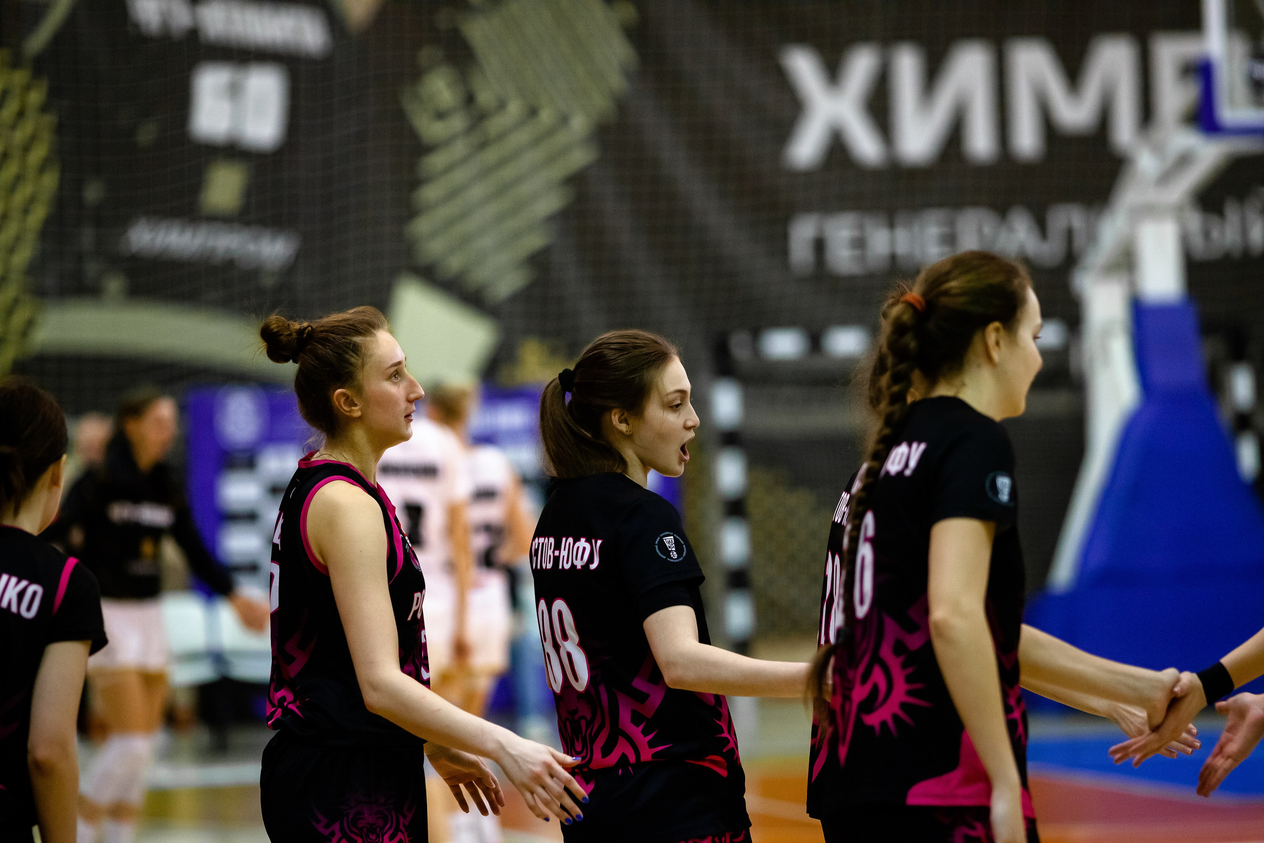 ЧГУ-Атланта — Ростов-ЮФУ / 1 игра. Фотография