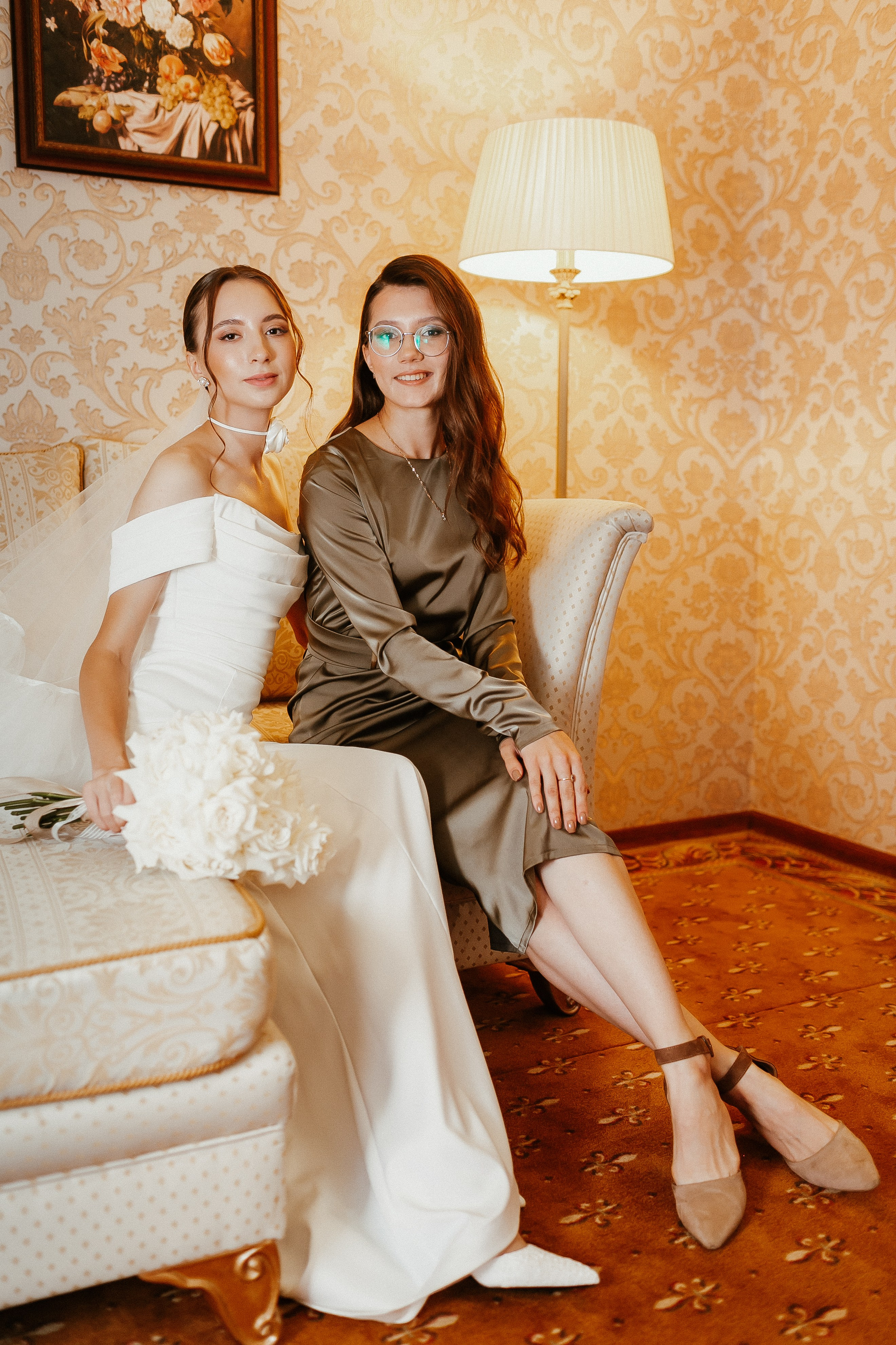 Свадебная осенняя фотосессия Ивана и Лидии в городе. Свадебный и репортажный фотограф в Ярославле и Санкт-Петербурге Роман Микрюков