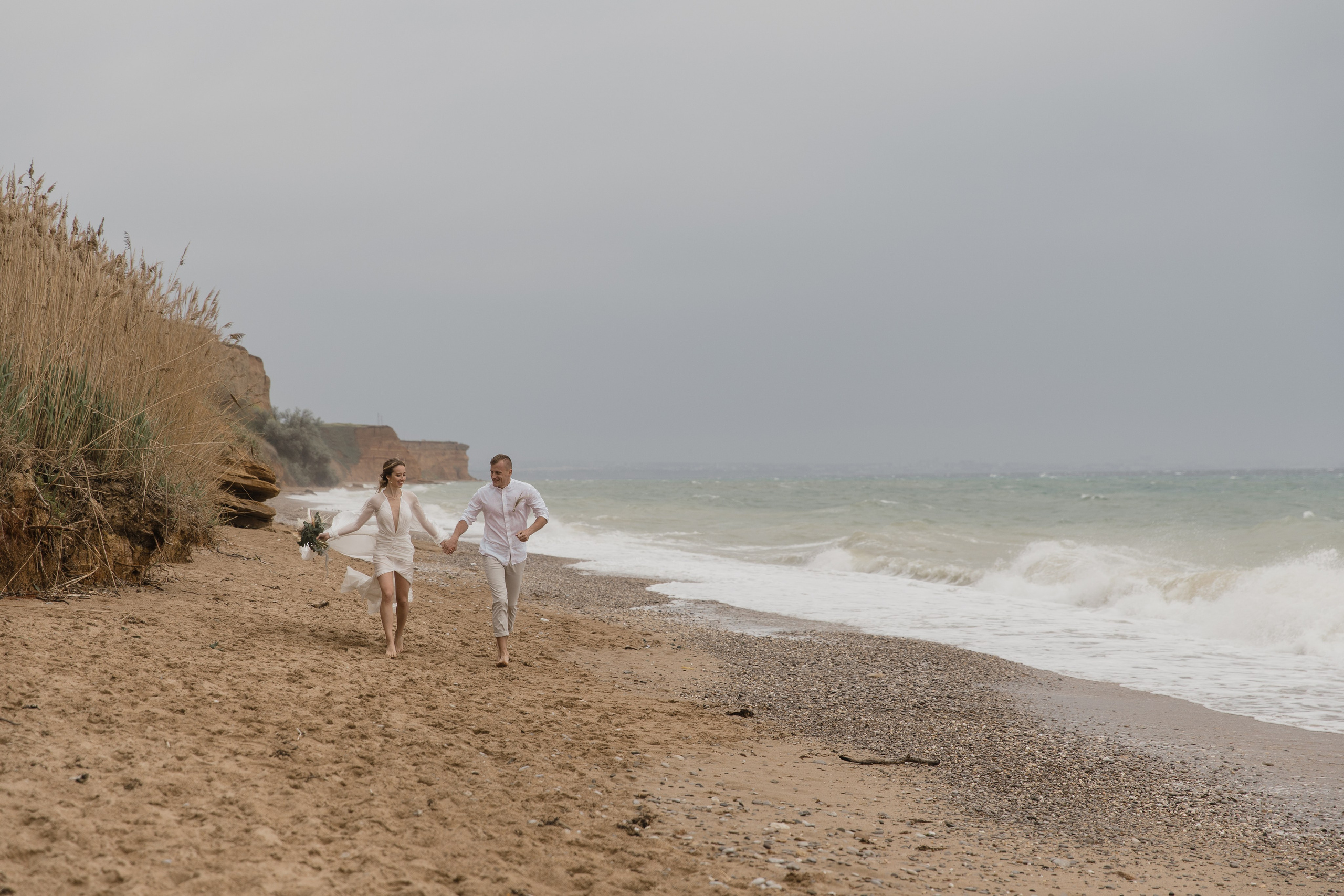 На берегу моря…. СВАДЕБНЫЙ ФОТОГРАФ В КРЫМУ И СЕВАСТОПОЛЕ