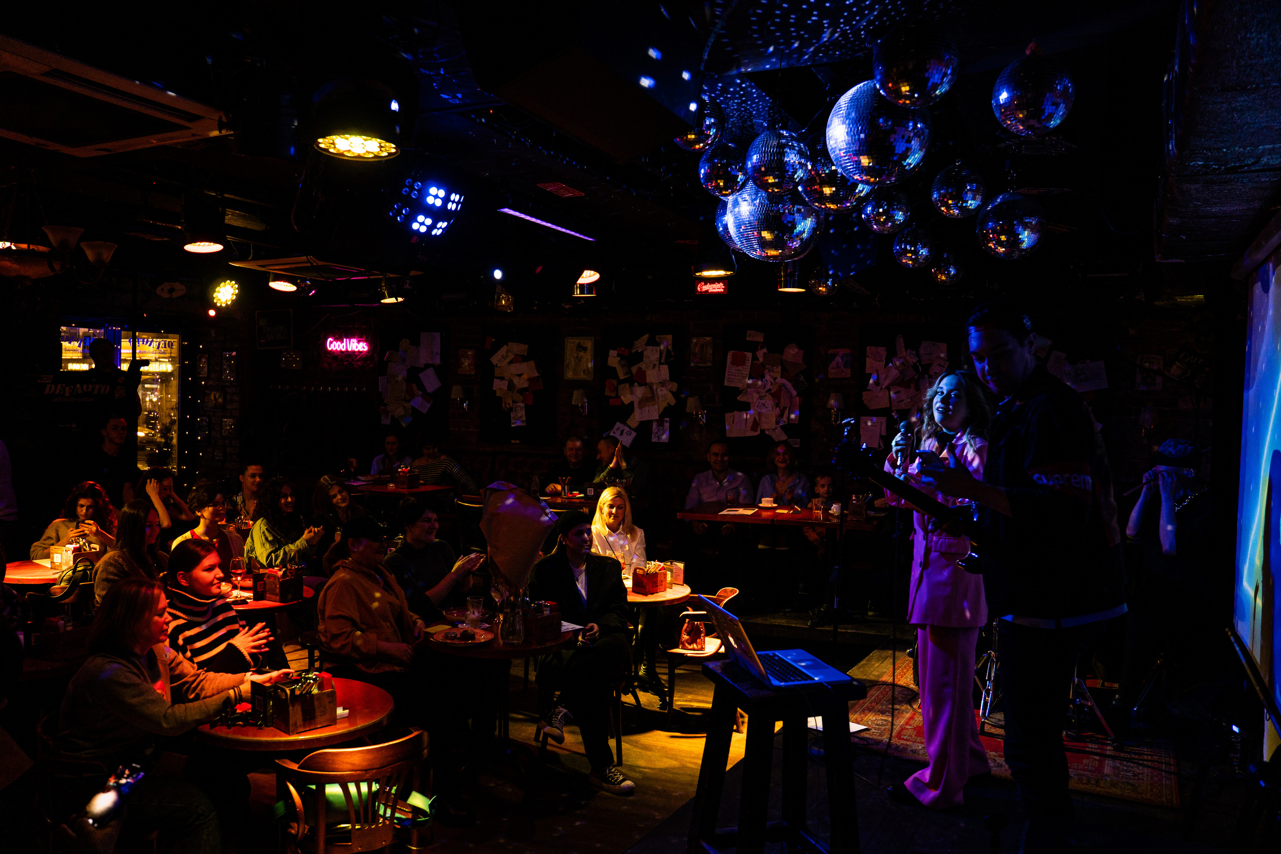 Катя Москалева и Ира Тонева (Фабрика). Фотограф. Москва. Алексей Светомиров. Love Story, портретная съемка