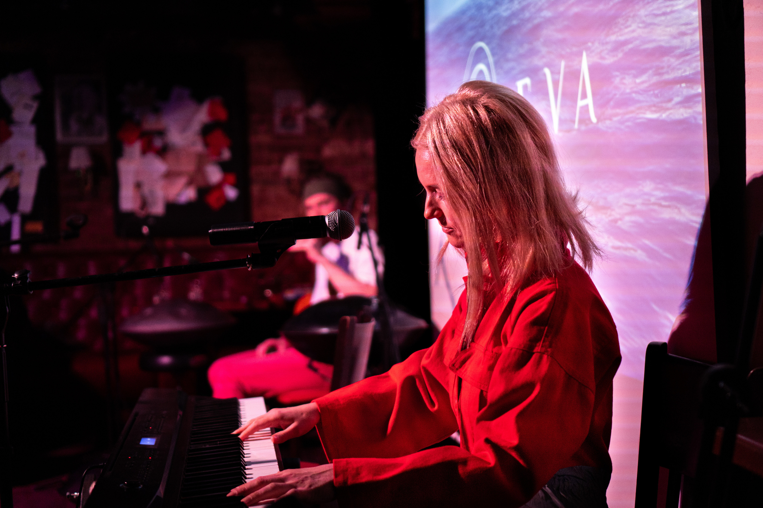 Ира Тонева (Фабрика) — Осенний концерт. Фотограф. Москва. Алексей Светомиров. Love Story, портретная съемка