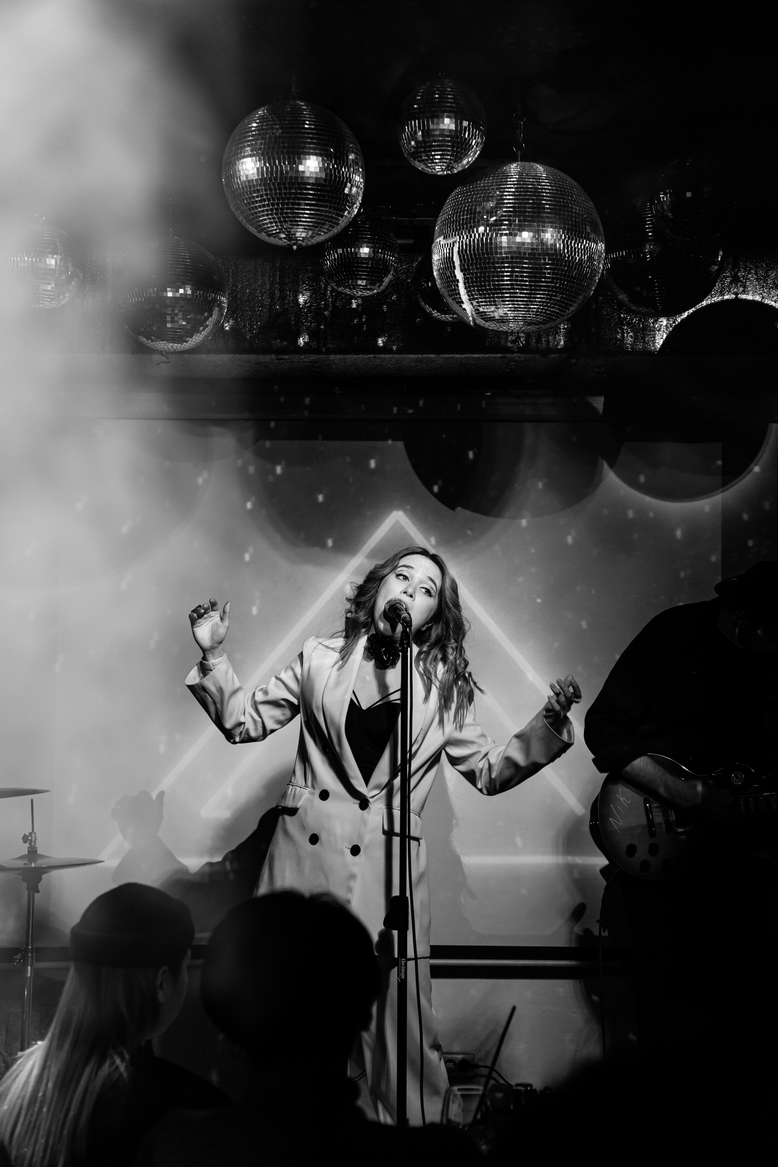 Катя Москалева и Ира Тонева (Фабрика). Фотограф. Москва. Алексей Светомиров. Love Story, портретная съемка