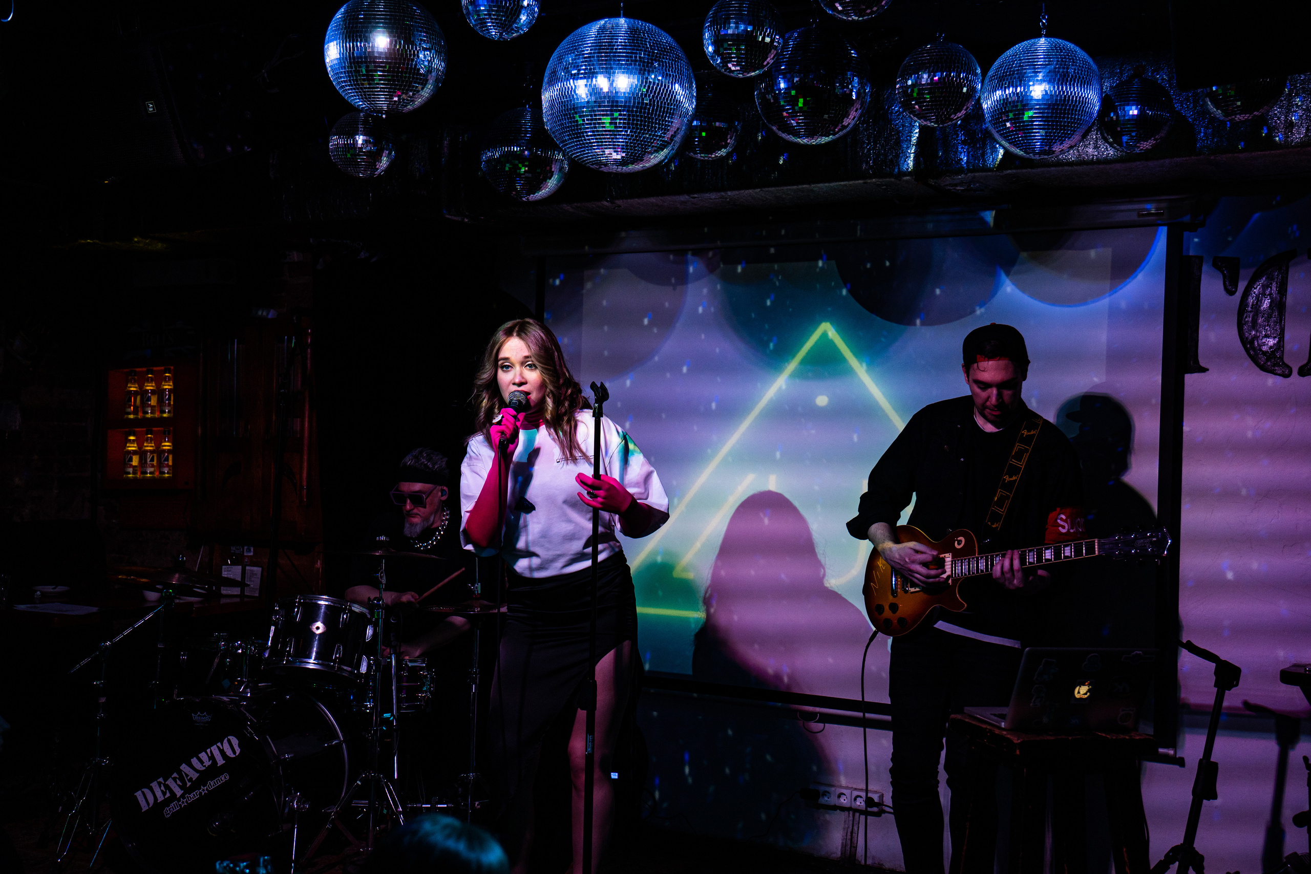 Катя Москалева и Ира Тонева (Фабрика). Фотограф. Москва. Алексей Светомиров. Love Story, портретная съемка
