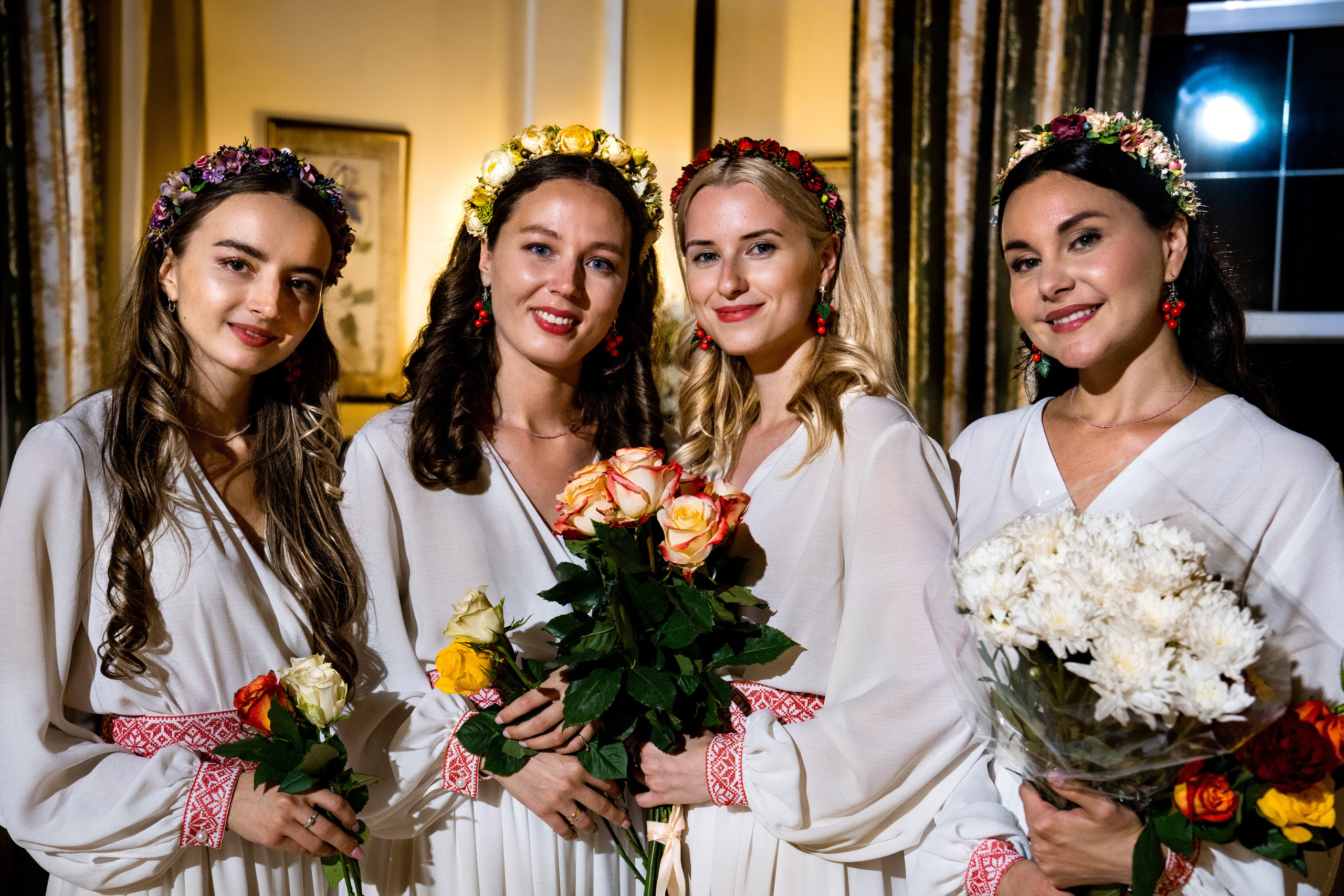 Крапива — народные мотивы. Фотограф. Москва. Алексей Светомиров. Love Story, портретная съемка