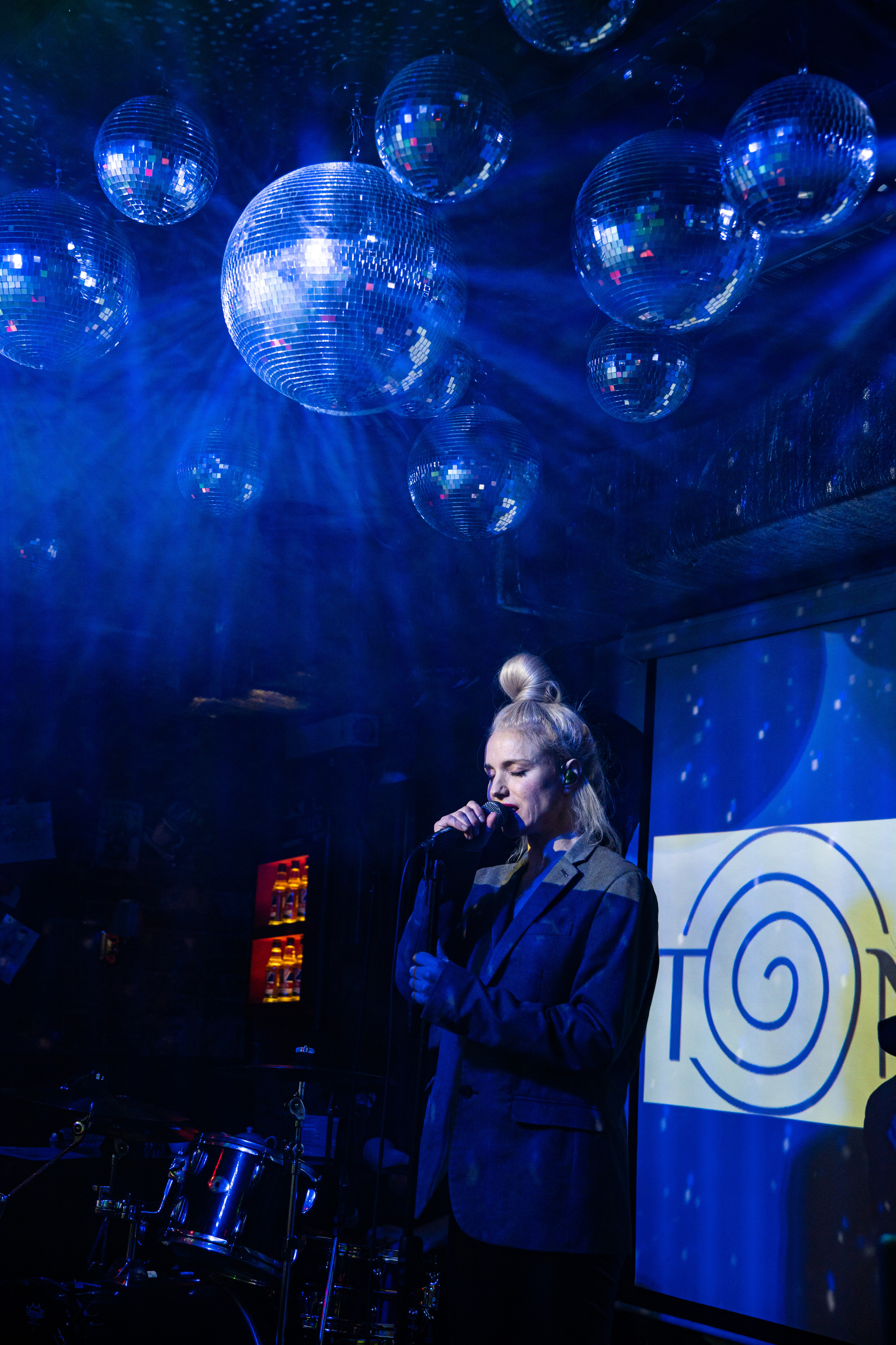 Катя Москалева и Ира Тонева (Фабрика). Фотограф. Москва. Алексей Светомиров. Love Story, портретная съемка