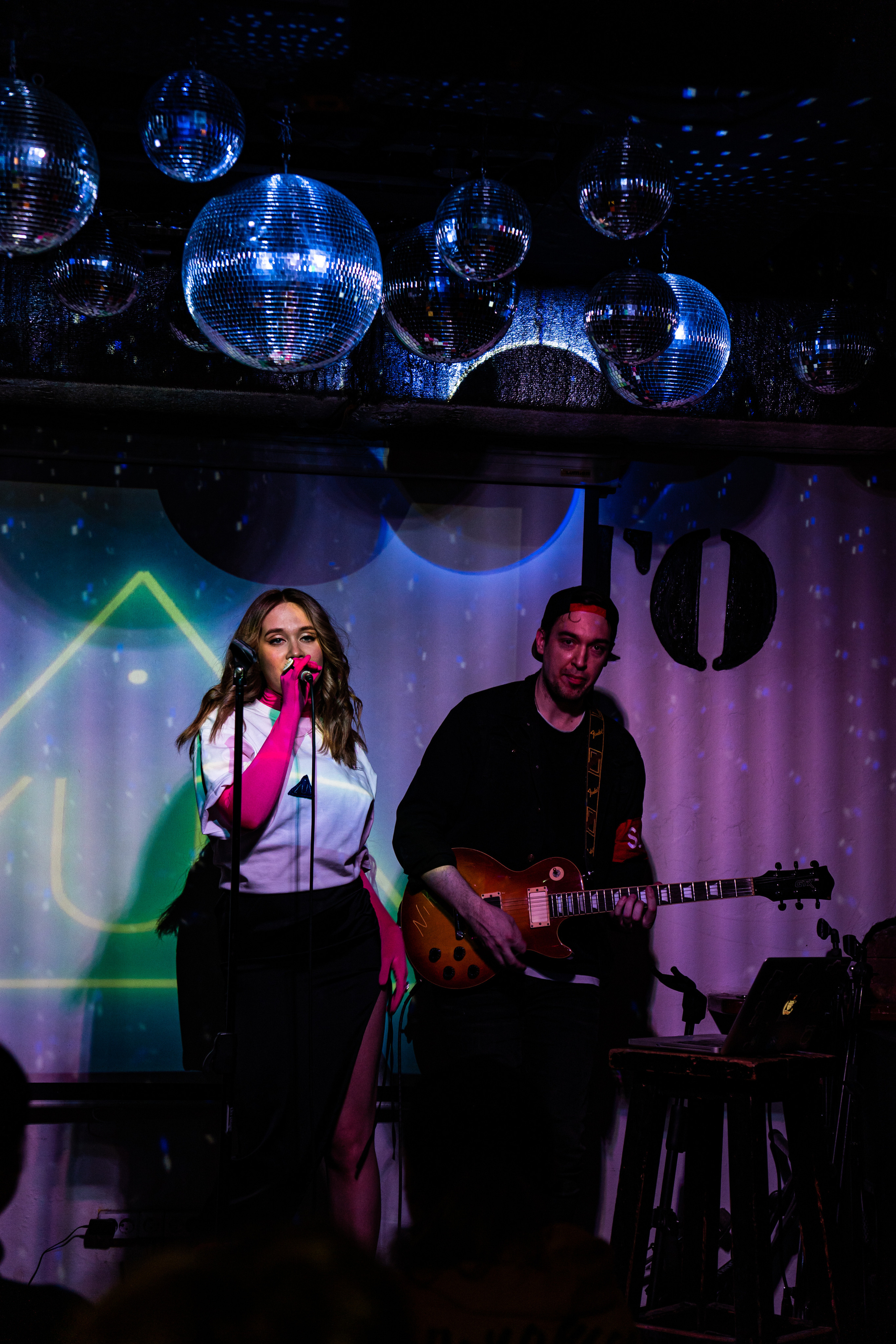Катя Москалева и Ира Тонева (Фабрика). Фотограф. Москва. Алексей Светомиров. Love Story, портретная съемка