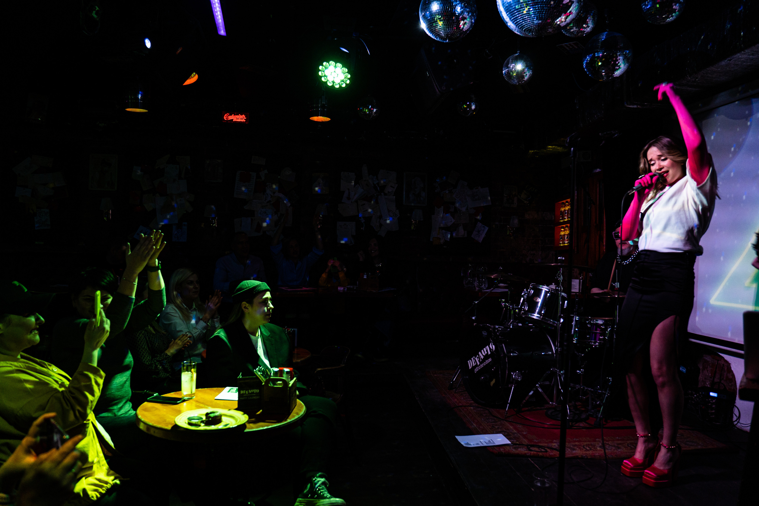 Катя Москалева и Ира Тонева (Фабрика). Фотограф. Москва. Алексей Светомиров. Love Story, портретная съемка
