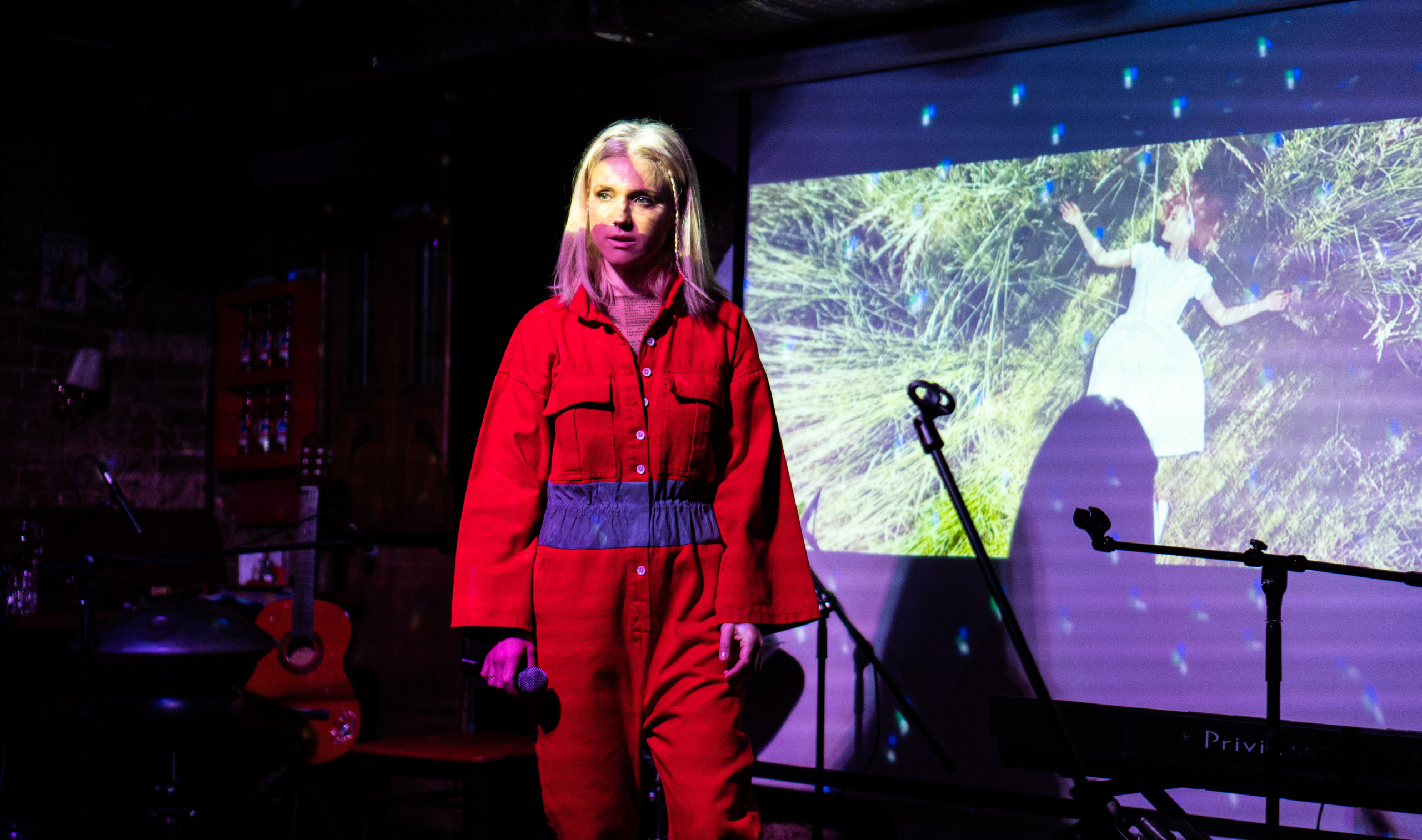 Ира Тонева (Фабрика) — Осенний концерт. Фотограф. Москва. Алексей Светомиров. Love Story, портретная съемка