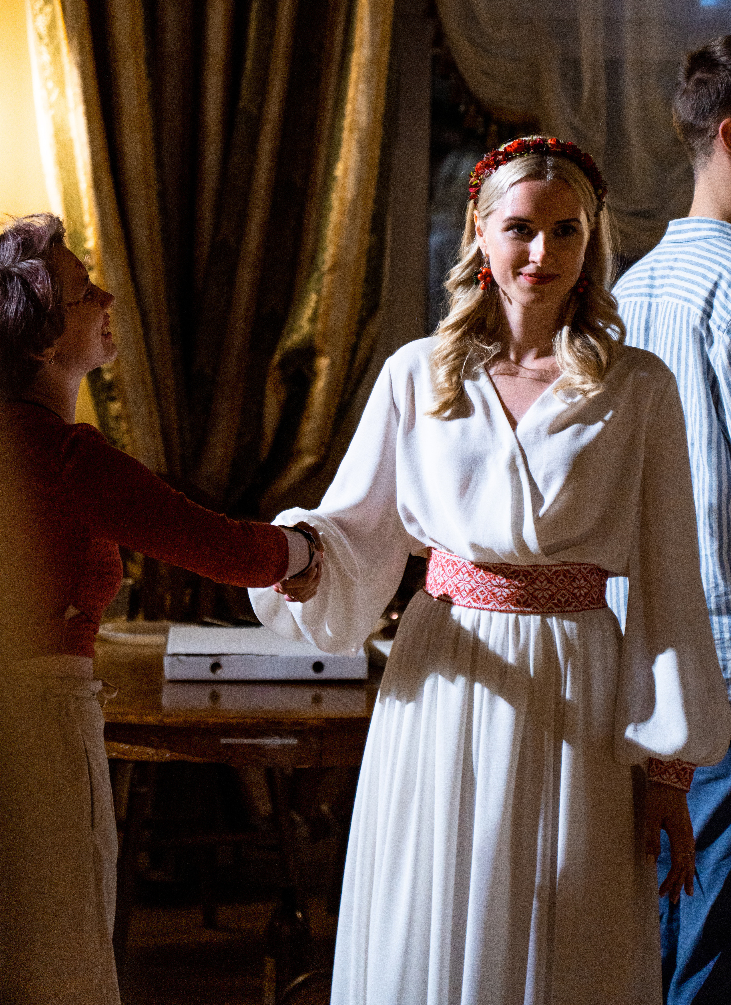 Крапива — народные мотивы. Фотограф. Москва. Алексей Светомиров. Love Story, портретная съемка