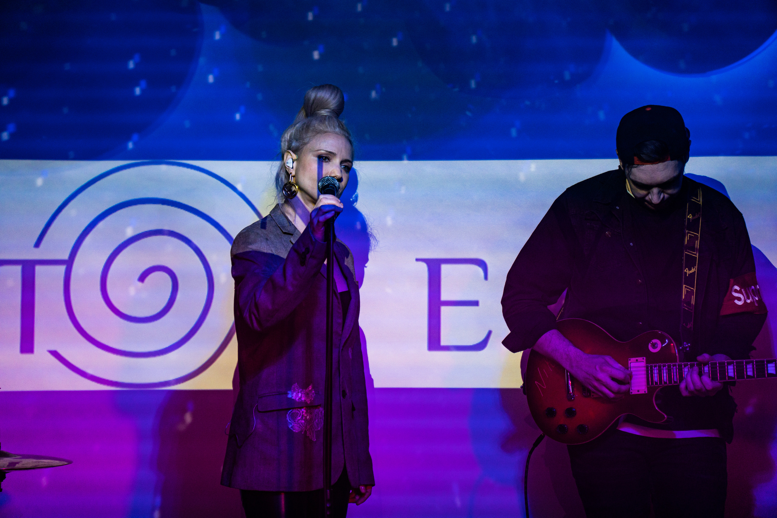 Катя Москалева и Ира Тонева (Фабрика). Фотограф. Москва. Алексей Светомиров. Love Story, портретная съемка