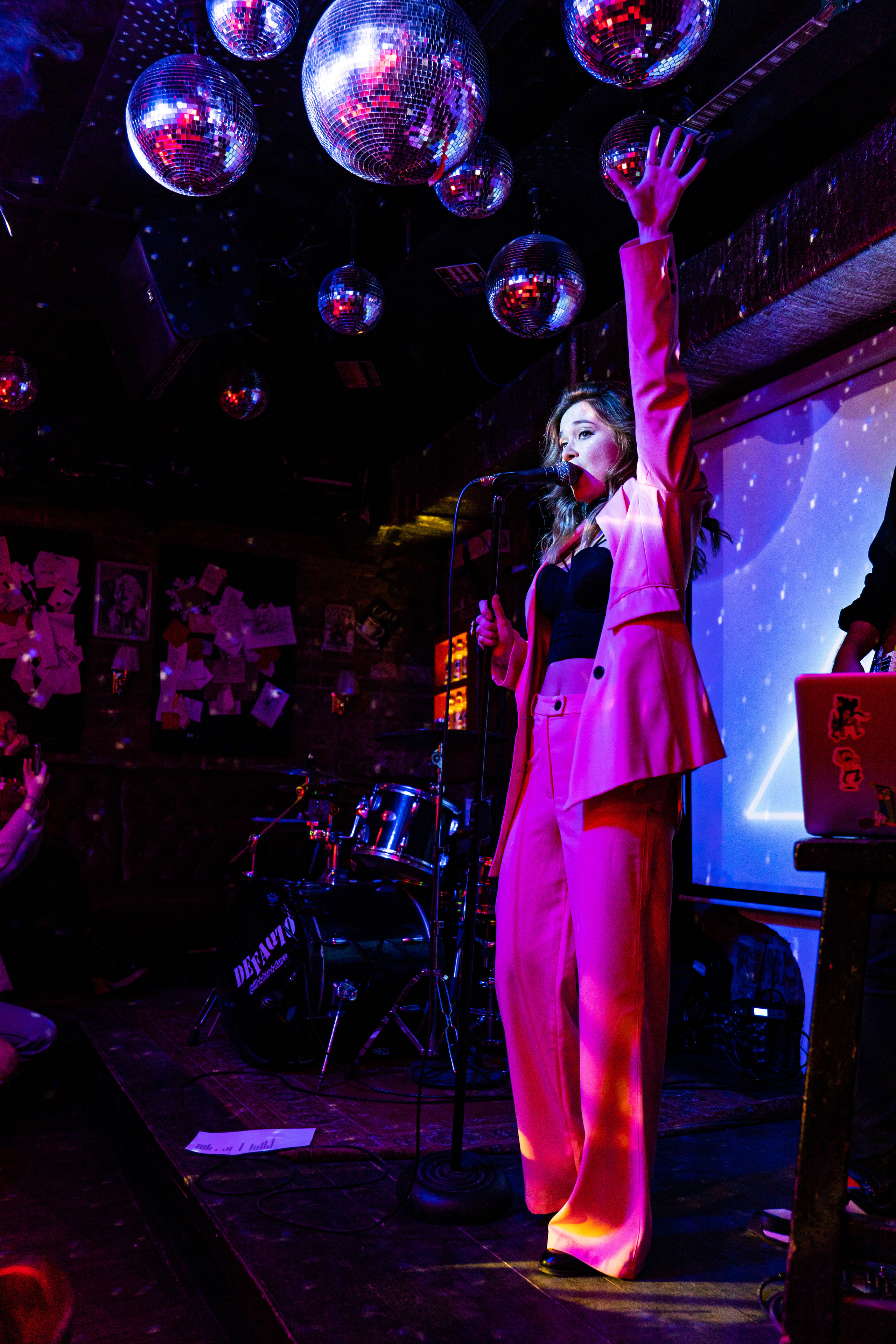 Катя Москалева и Ира Тонева (Фабрика). Фотограф. Москва. Алексей Светомиров. Love Story, портретная съемка