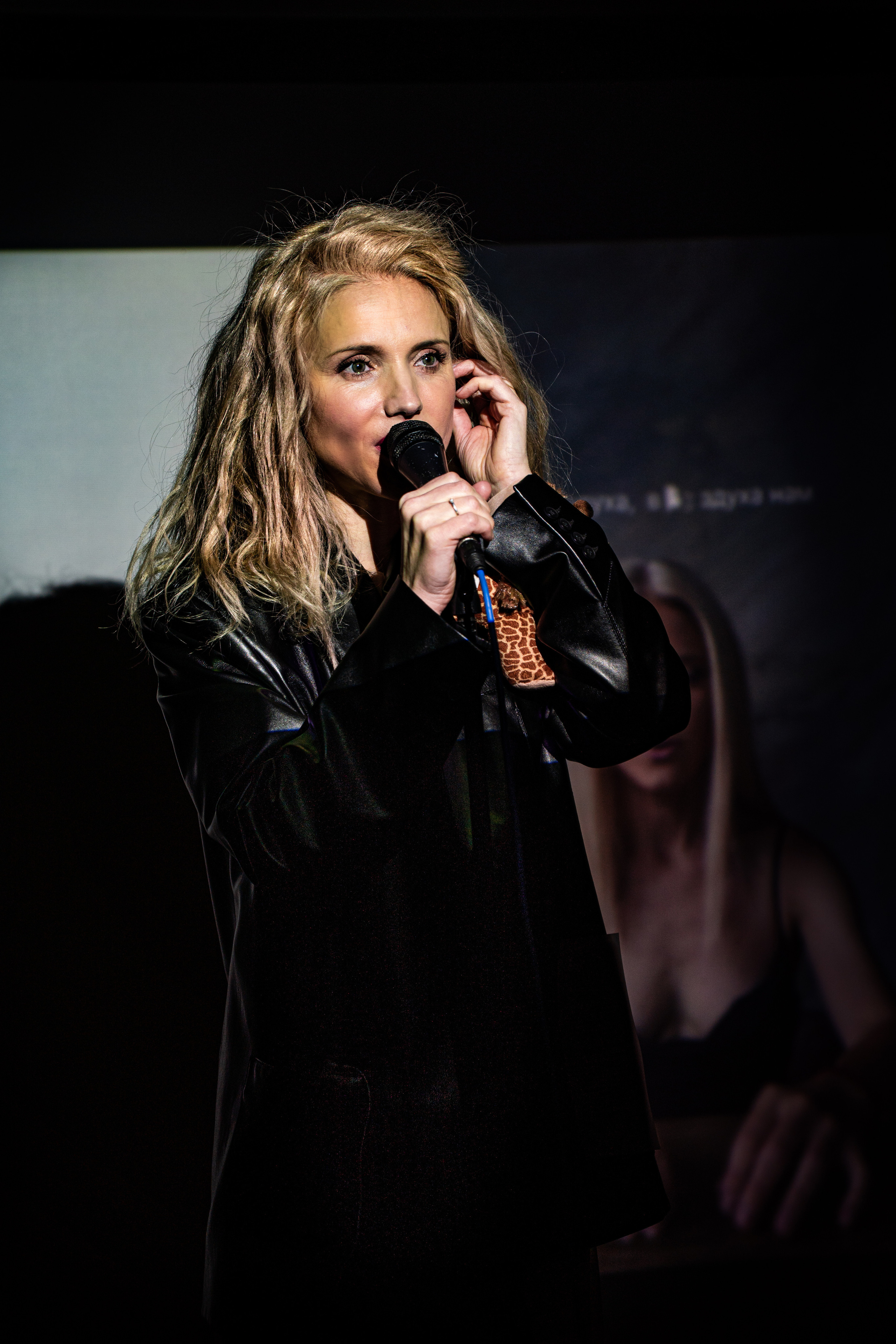 Ира Тонева (Фабрика) — Концерт. Фотограф. Москва. Алексей Светомиров. Love Story, портретная съемка