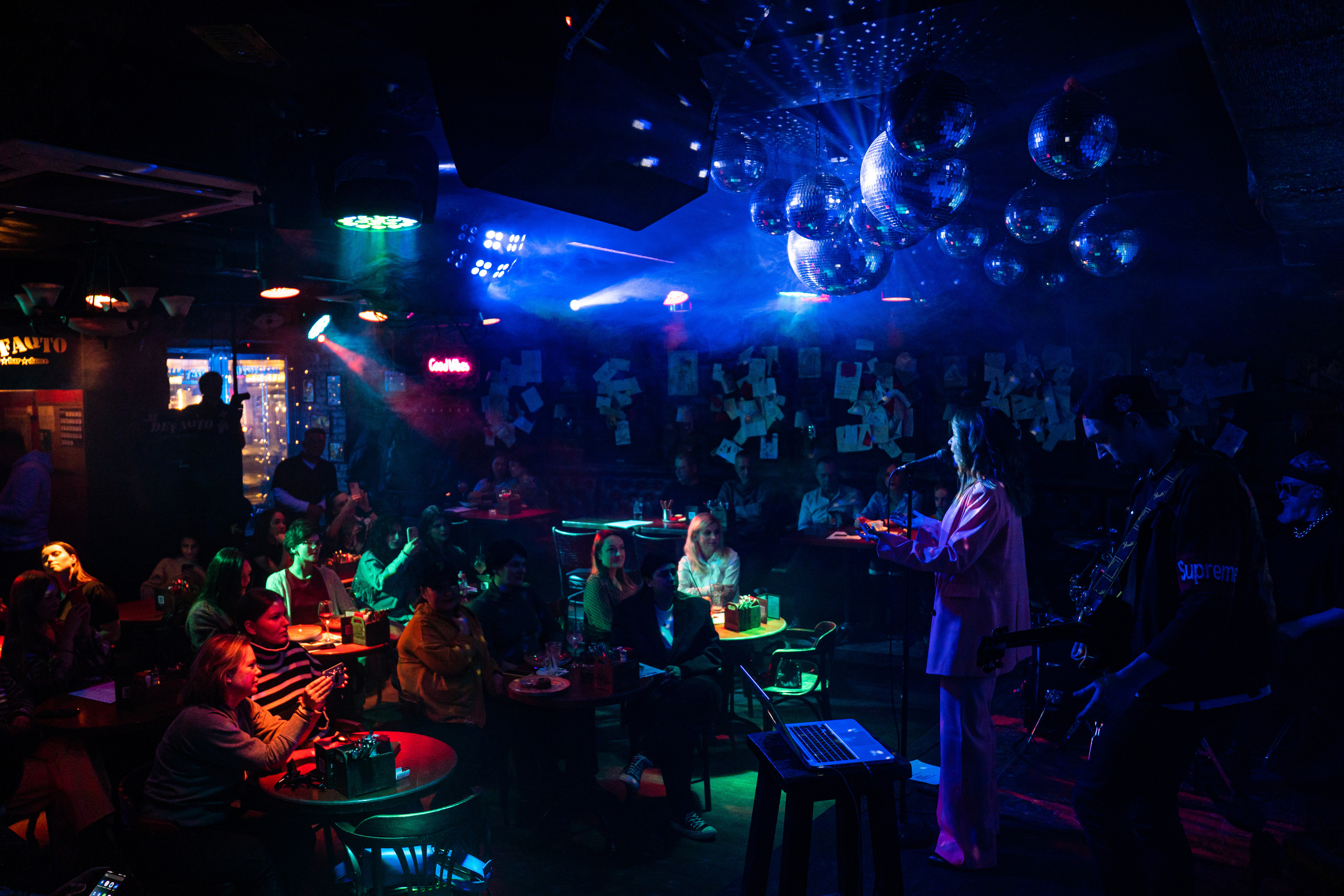 Катя Москалева и Ира Тонева (Фабрика). Фотограф. Москва. Алексей Светомиров. Love Story, портретная съемка