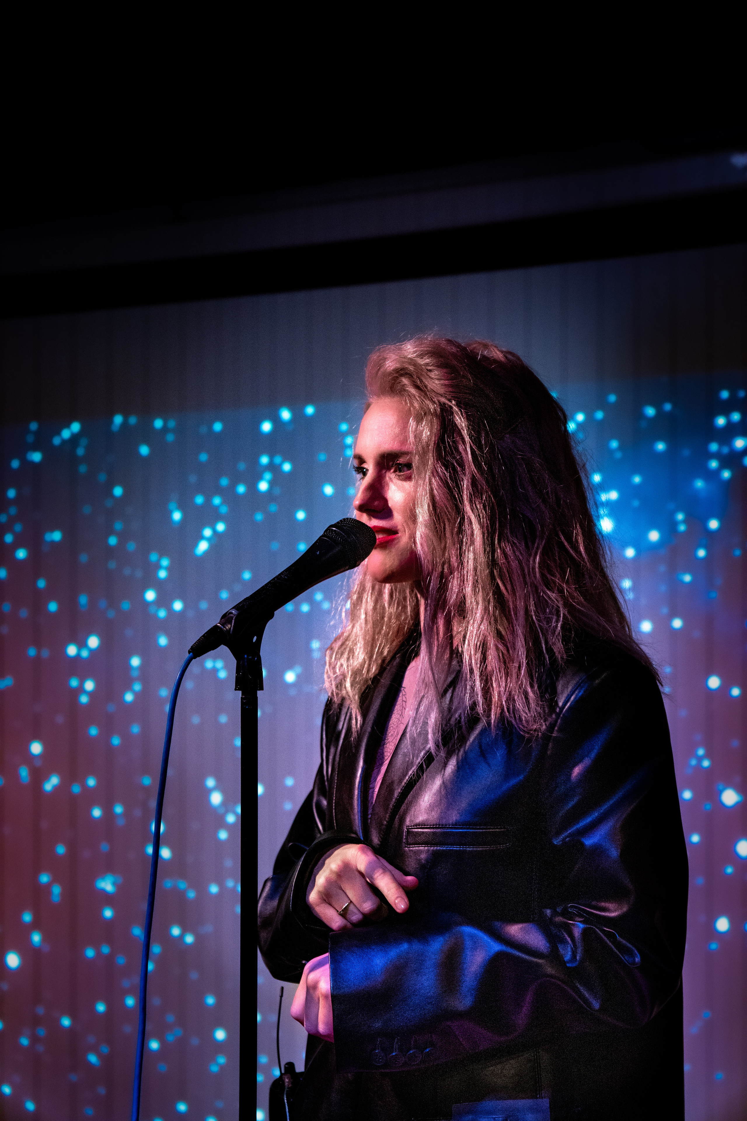 Ира Тонева (Фабрика) — Концерт. Фотограф. Москва. Алексей Светомиров. Love Story, портретная съемка