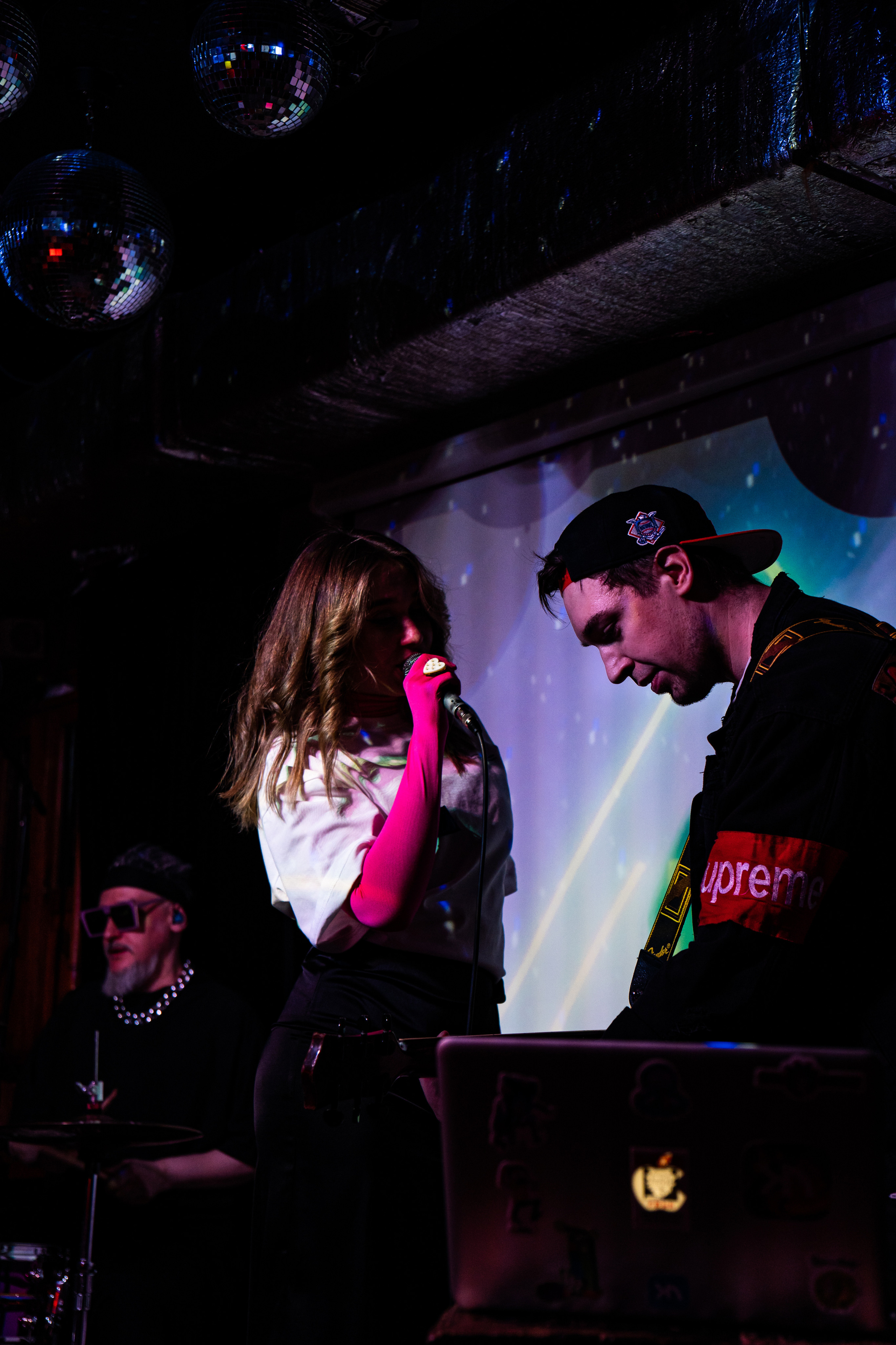 Катя Москалева и Ира Тонева (Фабрика). Фотограф. Москва. Алексей Светомиров. Love Story, портретная съемка