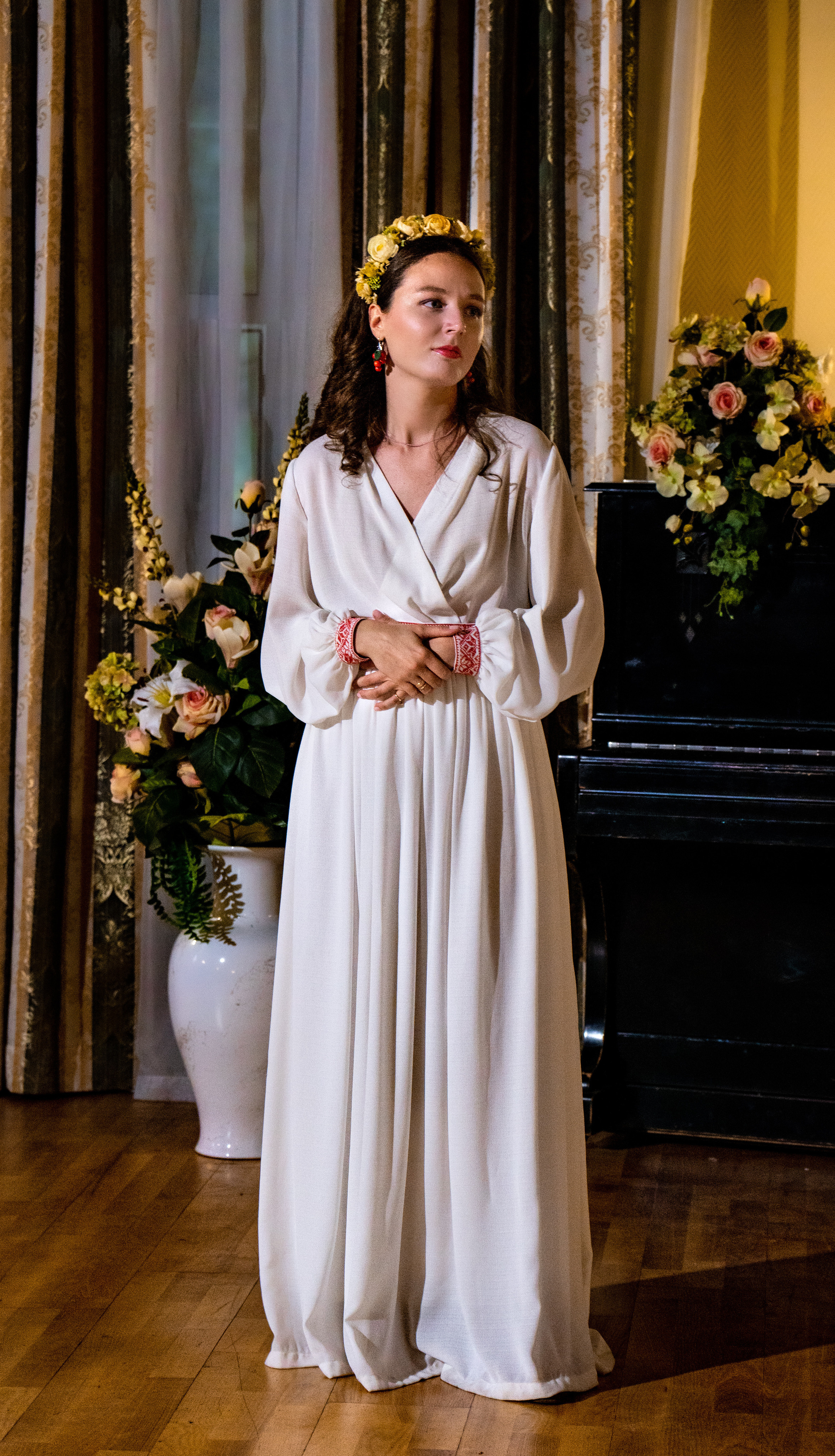 Крапива — народные мотивы. Фотограф. Москва. Алексей Светомиров. Love Story, портретная съемка