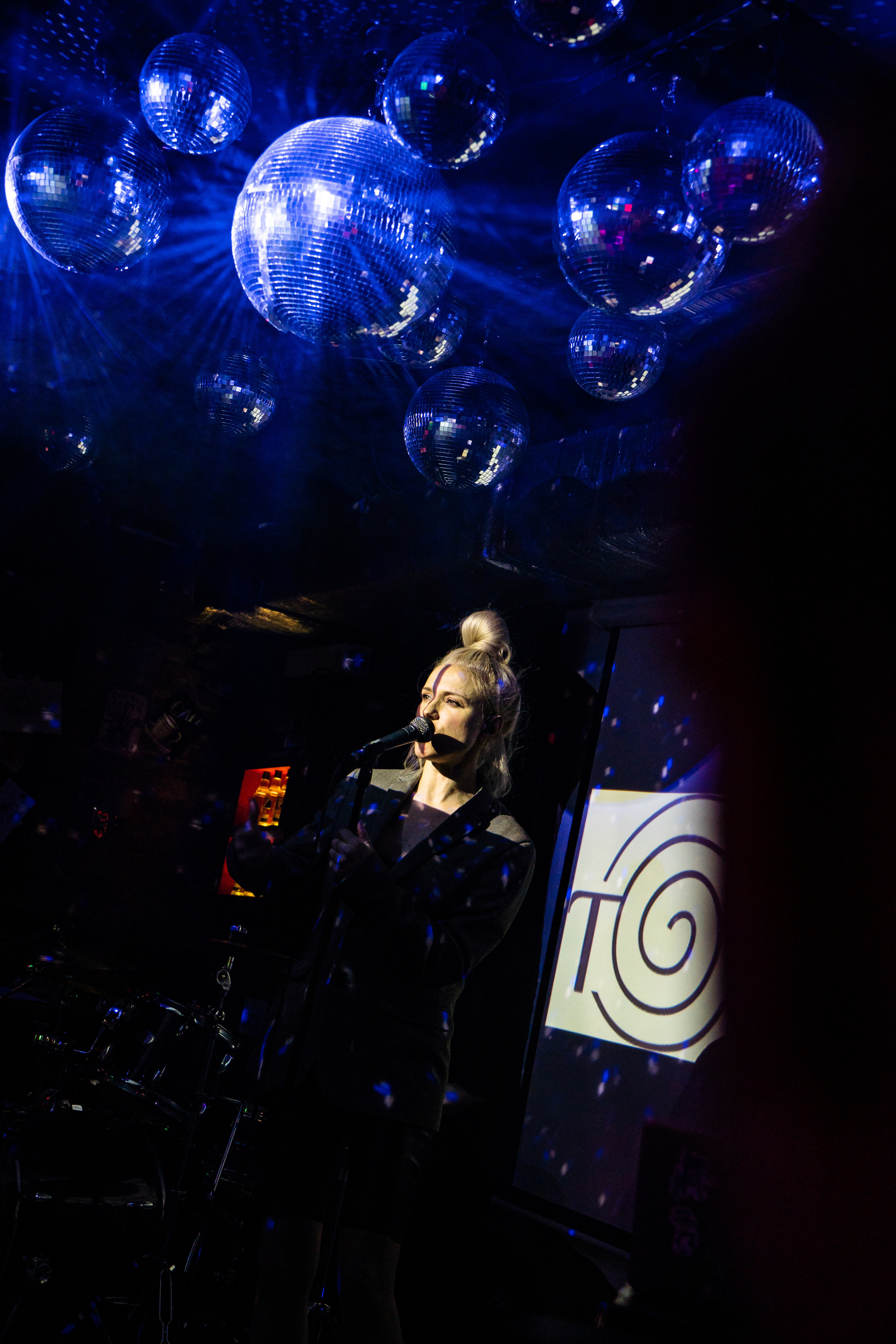 Катя Москалева и Ира Тонева (Фабрика). Фотограф. Москва. Алексей Светомиров. Love Story, портретная съемка