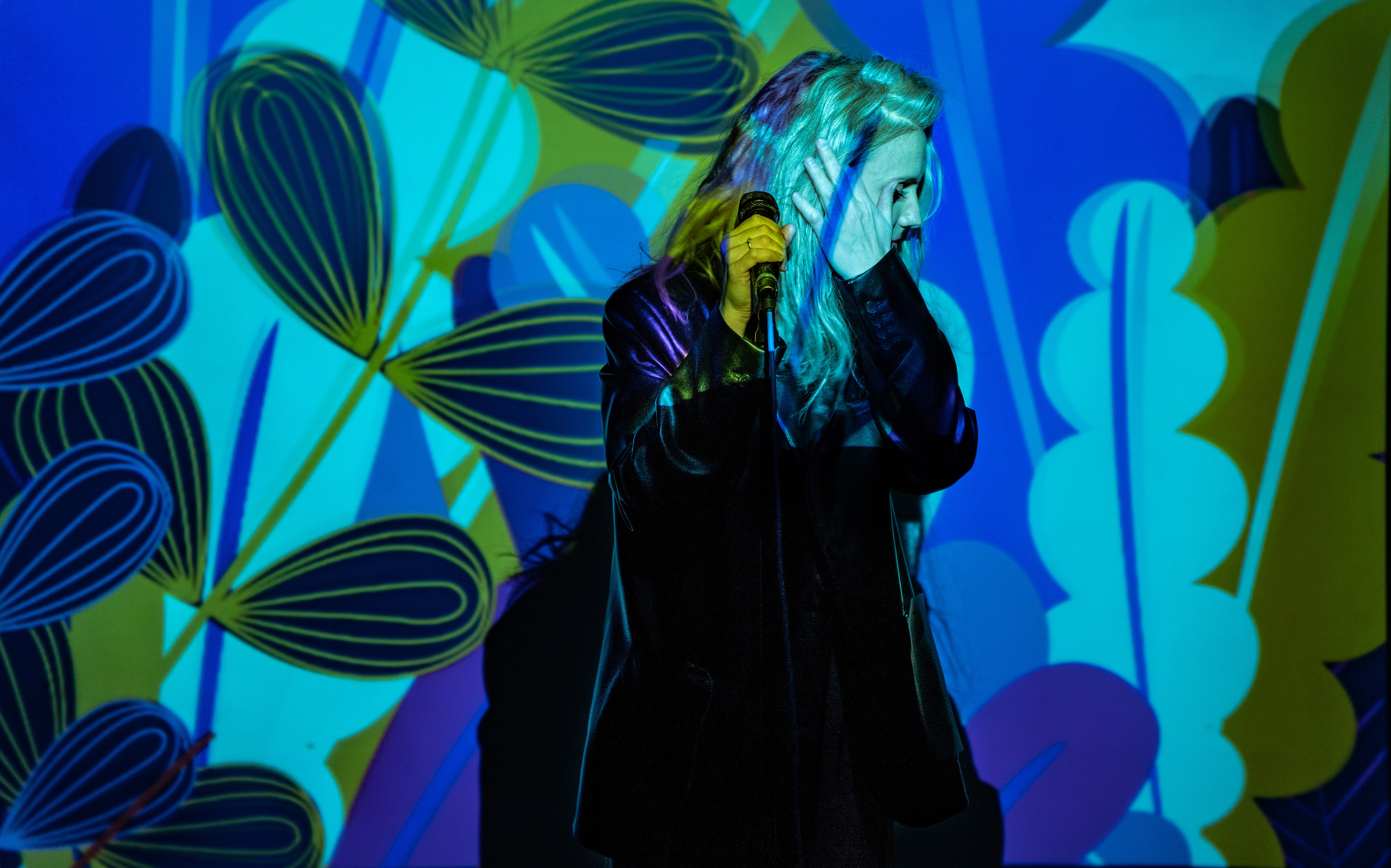 Ира Тонева (Фабрика) — Концерт. Фотограф. Москва. Алексей Светомиров. Love Story, портретная съемка