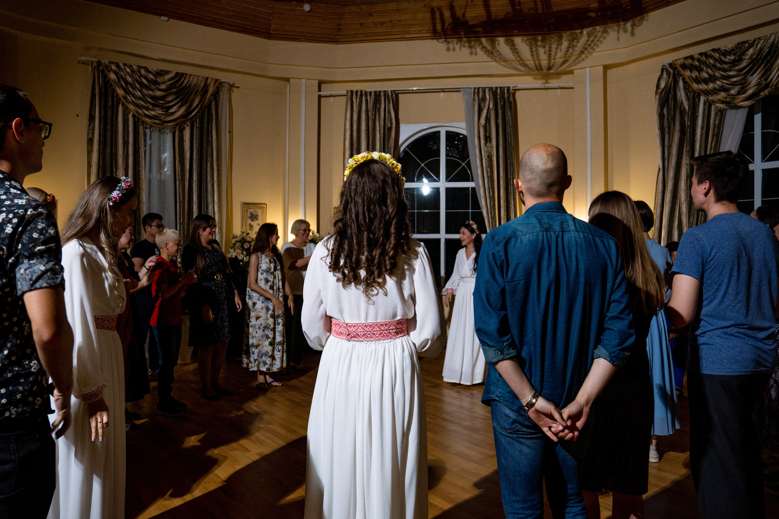 Крапива — народные мотивы. Фотограф. Москва. Алексей Светомиров. Love Story, портретная съемка