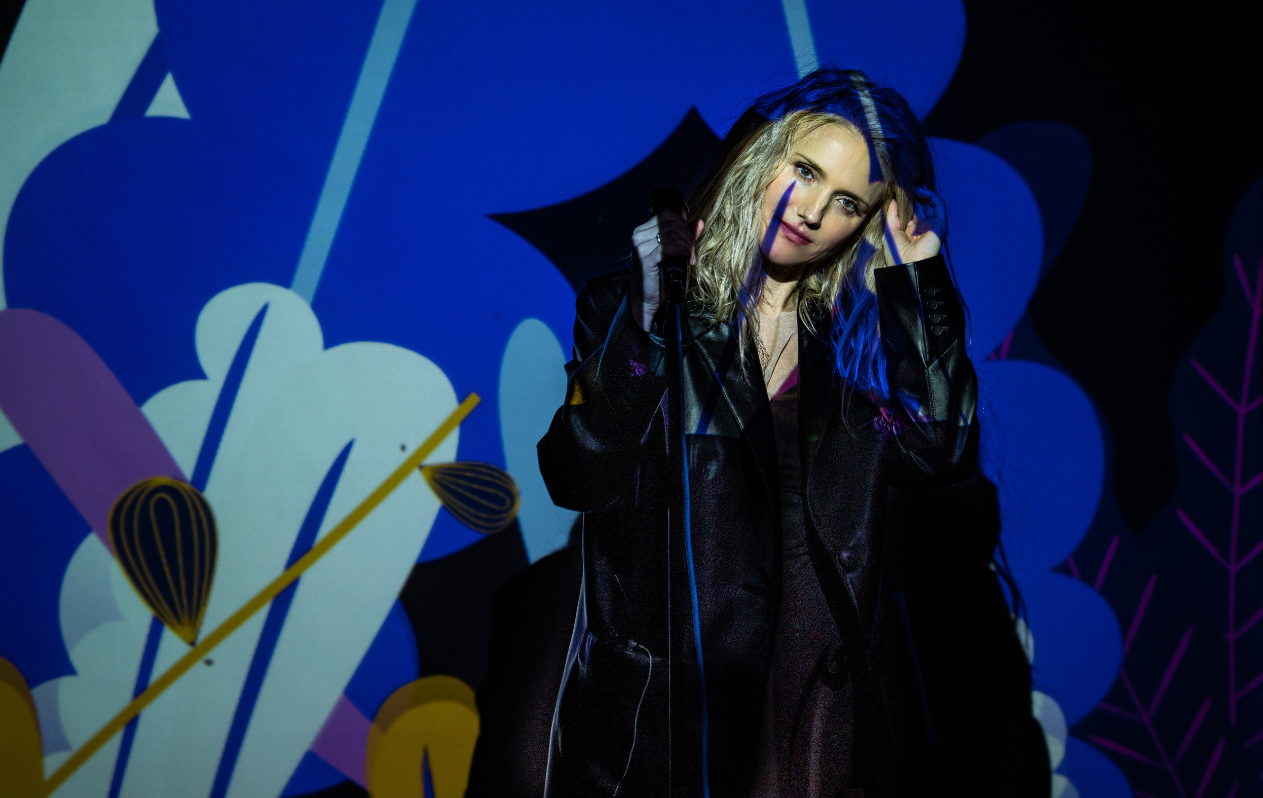 Ира Тонева (Фабрика) — Концерт. Фотограф. Москва. Алексей Светомиров. Love Story, портретная съемка