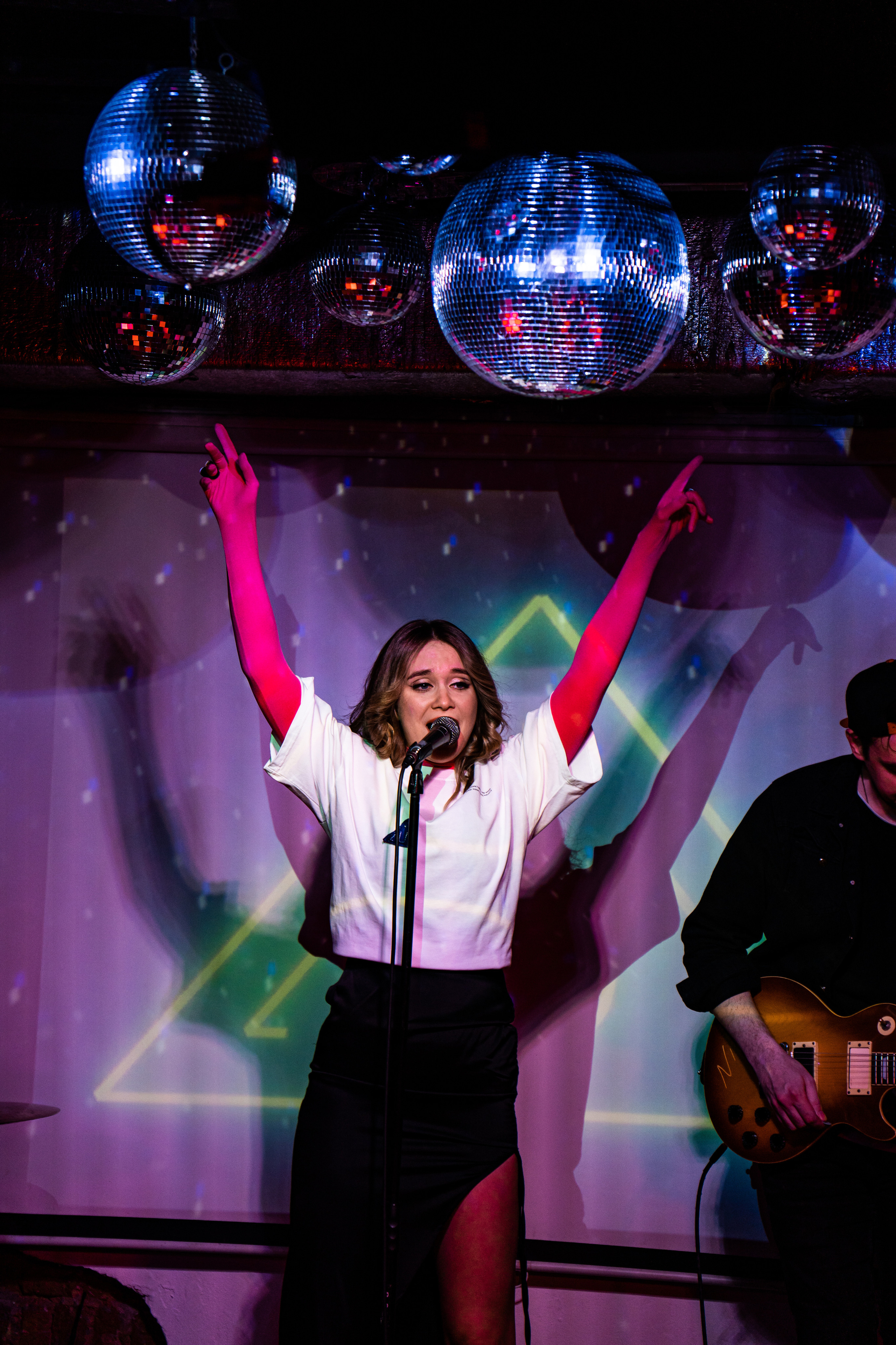 Катя Москалева и Ира Тонева (Фабрика). Фотограф. Москва. Алексей Светомиров. Love Story, портретная съемка
