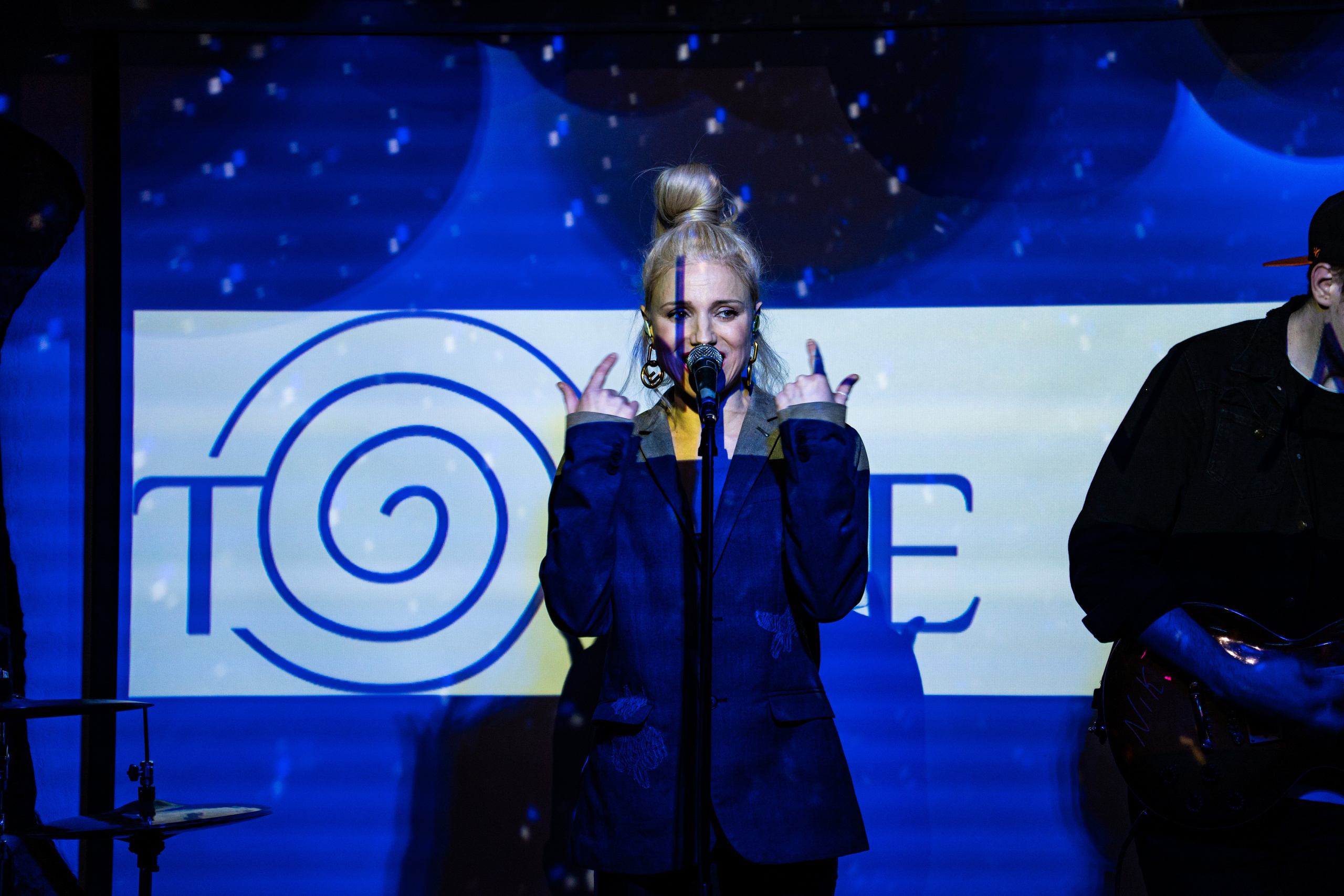 Катя Москалева и Ира Тонева (Фабрика). Фотограф. Москва. Алексей Светомиров. Love Story, портретная съемка