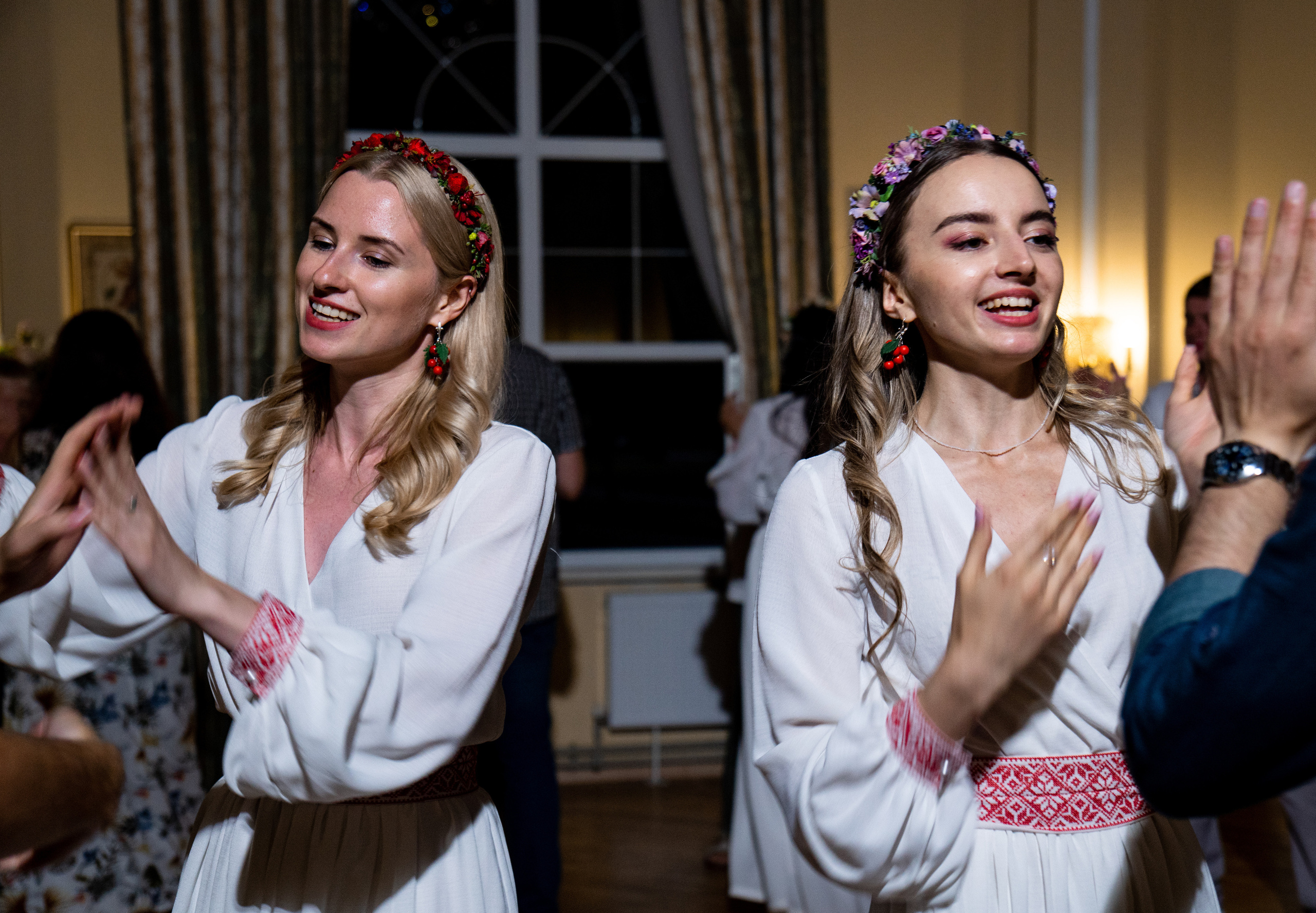 Крапива — народные мотивы. Фотограф. Москва. Алексей Светомиров. Love Story, портретная съемка