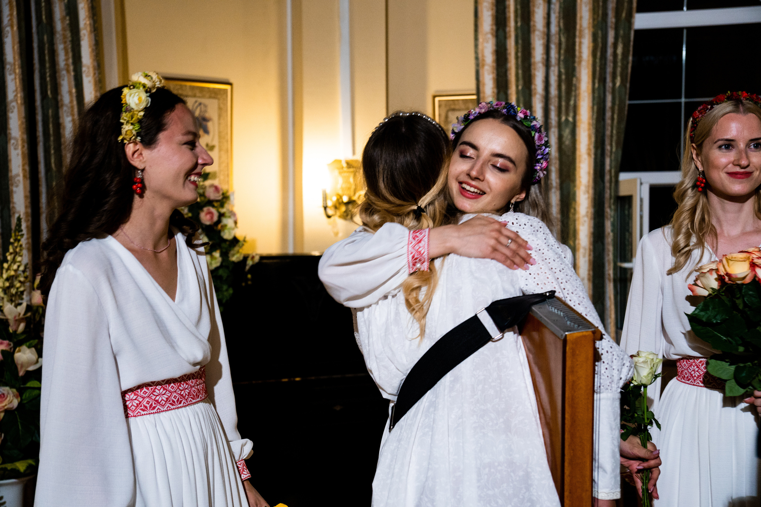 Крапива — народные мотивы. Фотограф. Москва. Алексей Светомиров. Love Story, портретная съемка