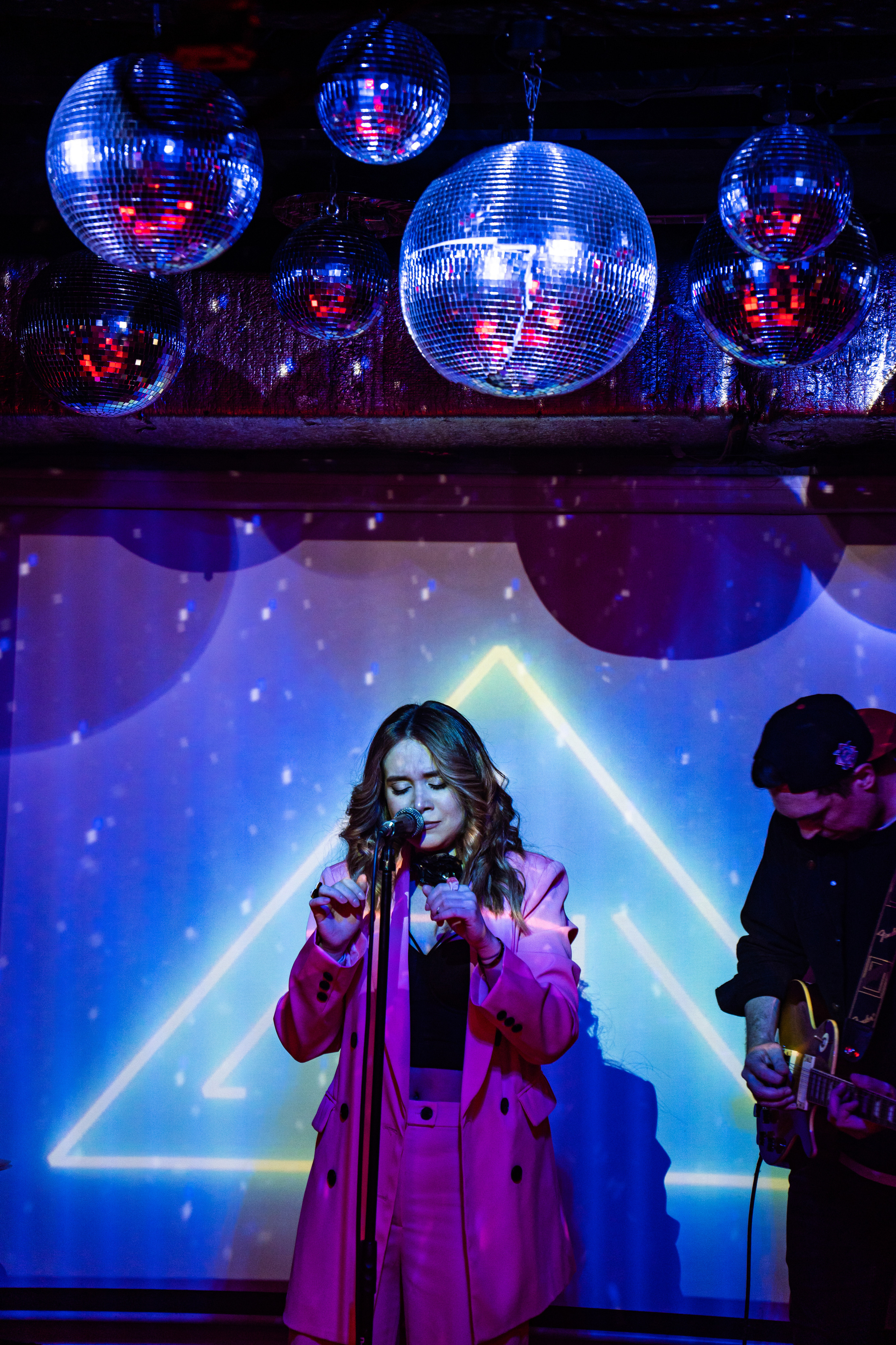 Катя Москалева и Ира Тонева (Фабрика). Фотограф. Москва. Алексей Светомиров. Love Story, портретная съемка