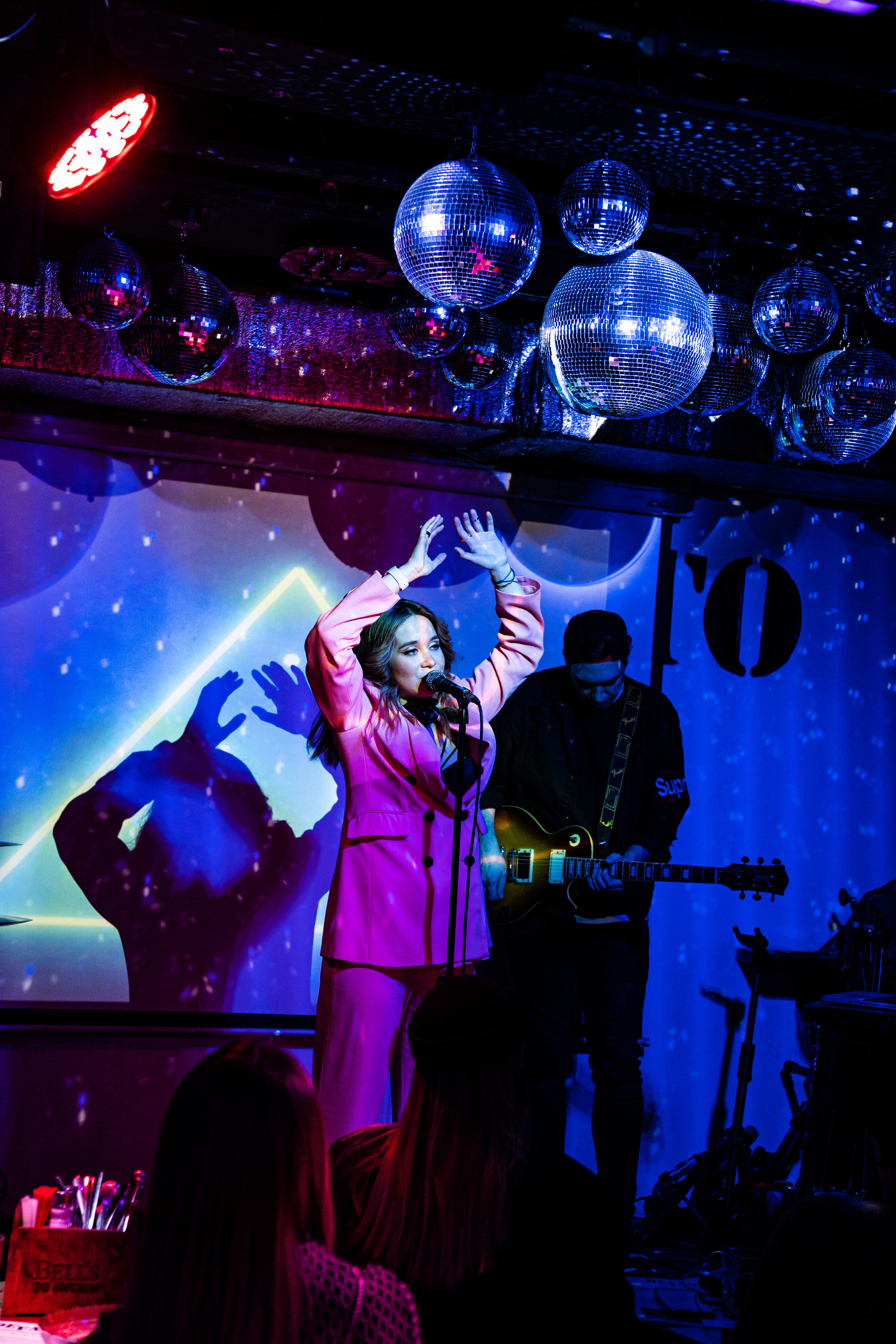 Катя Москалева и Ира Тонева (Фабрика). Фотограф. Москва. Алексей Светомиров. Love Story, портретная съемка