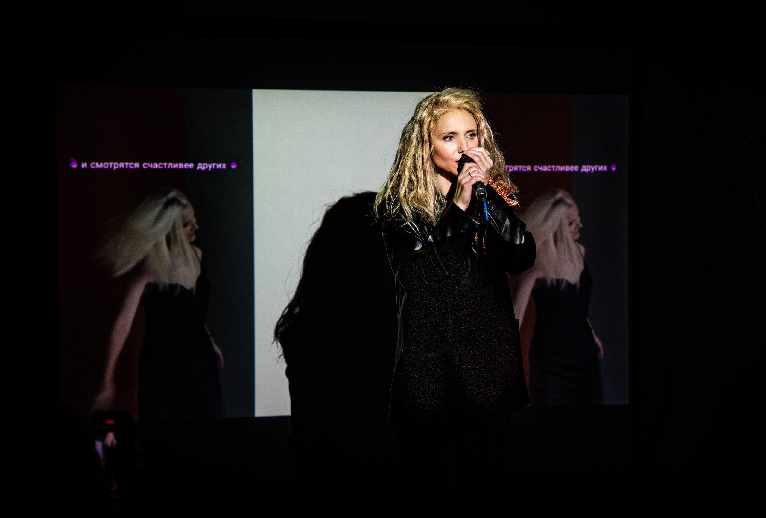 Ира Тонева (Фабрика) — Концерт. Фотограф. Москва. Алексей Светомиров. Love Story, портретная съемка