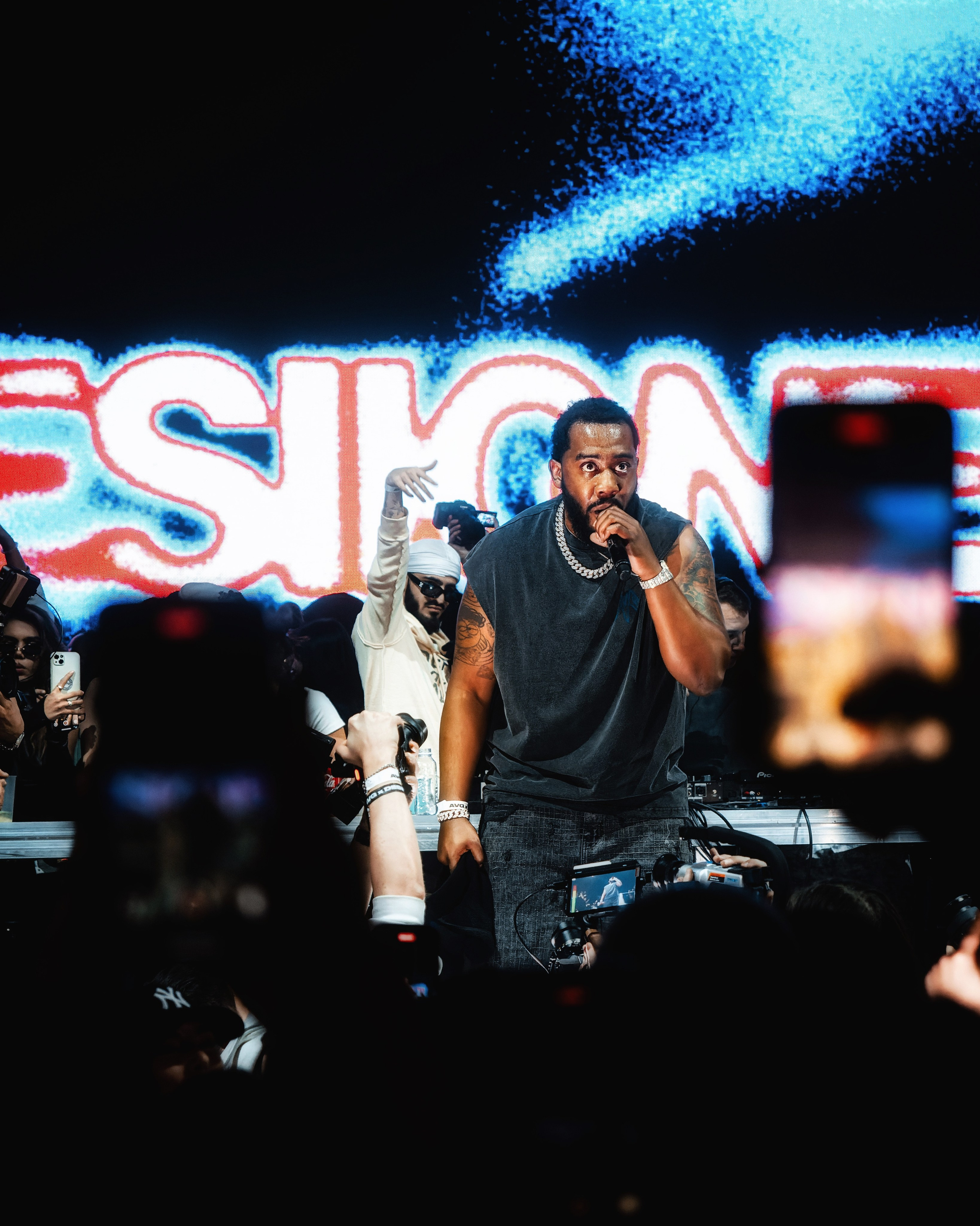 AVG x Desiigner в Tau 21.02.2025. Репортажный фотограф и видеограф в Москве