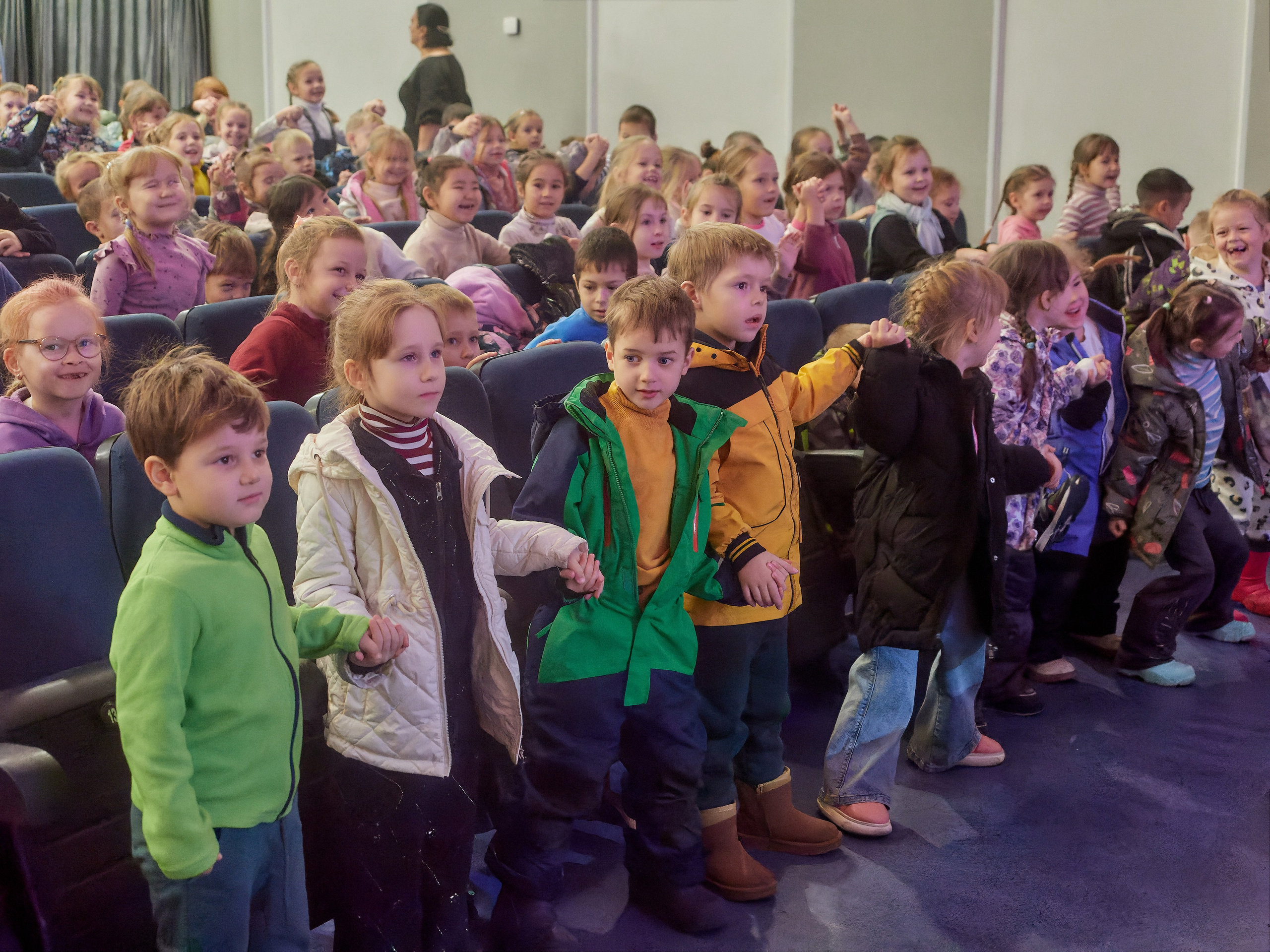«Путешествие в страну опасных предметов». Семейный и детский фотограф в Междуреченск Олег Бамбульский