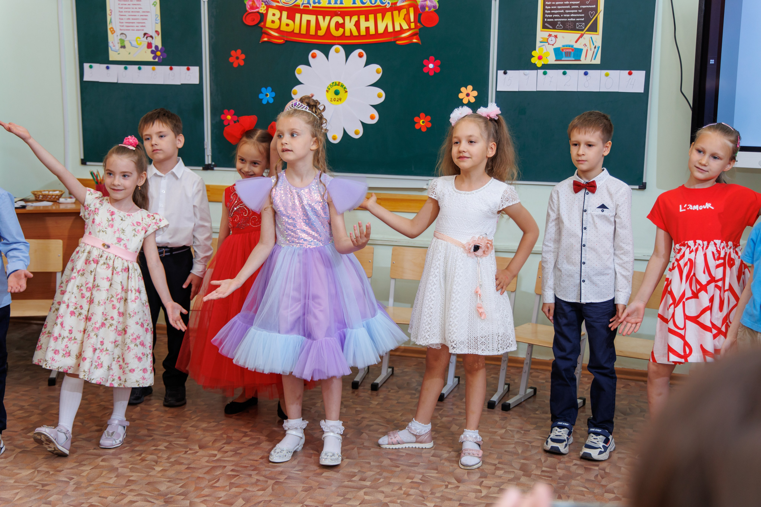 Репортаж мероприятий. Школьный фотограф Саратов Золотарь Ольга