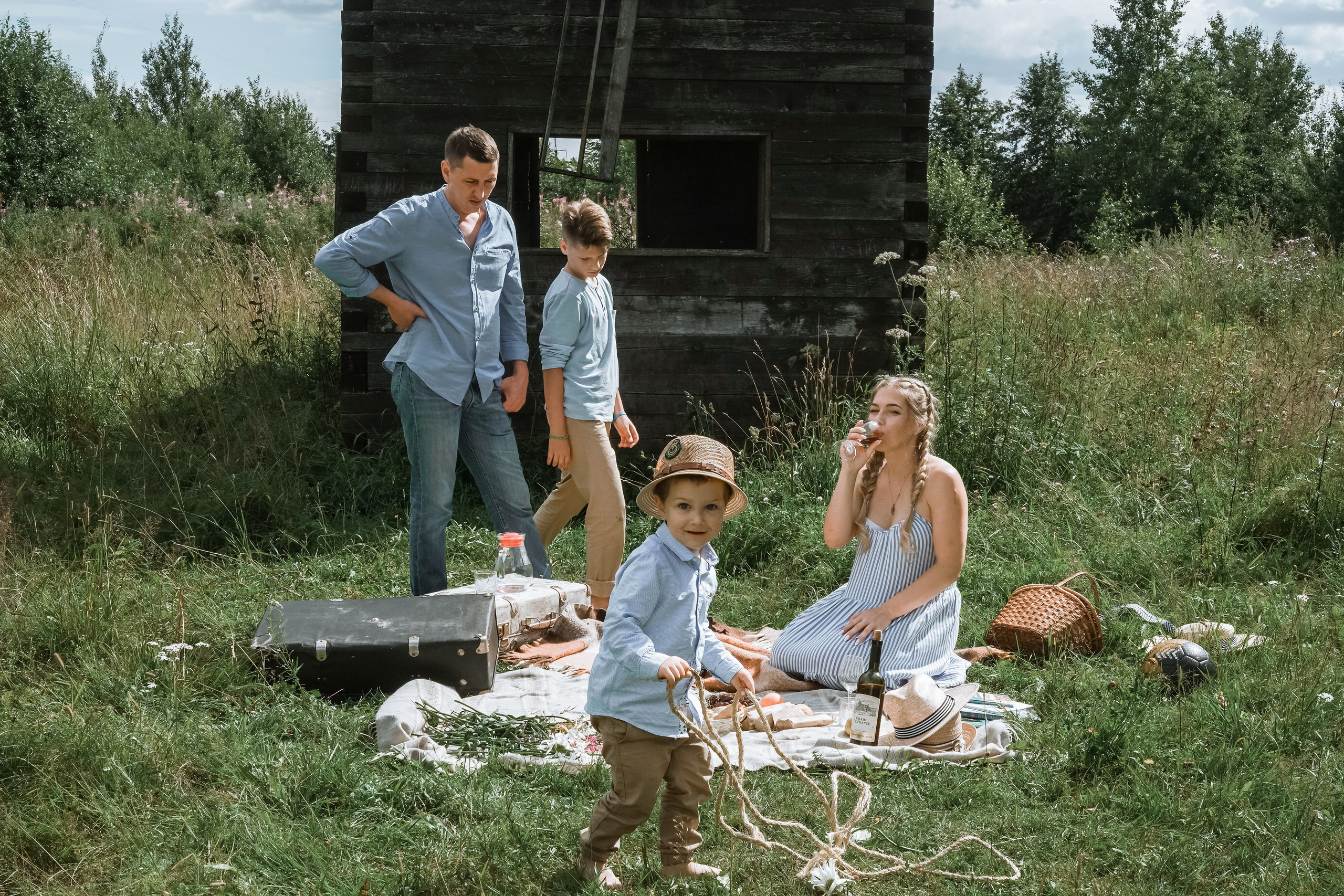 Семейная съёмка на старой Мельнице. Свадебный, семейный и контент фотограф в Санкт- Петербурге Елена Грие